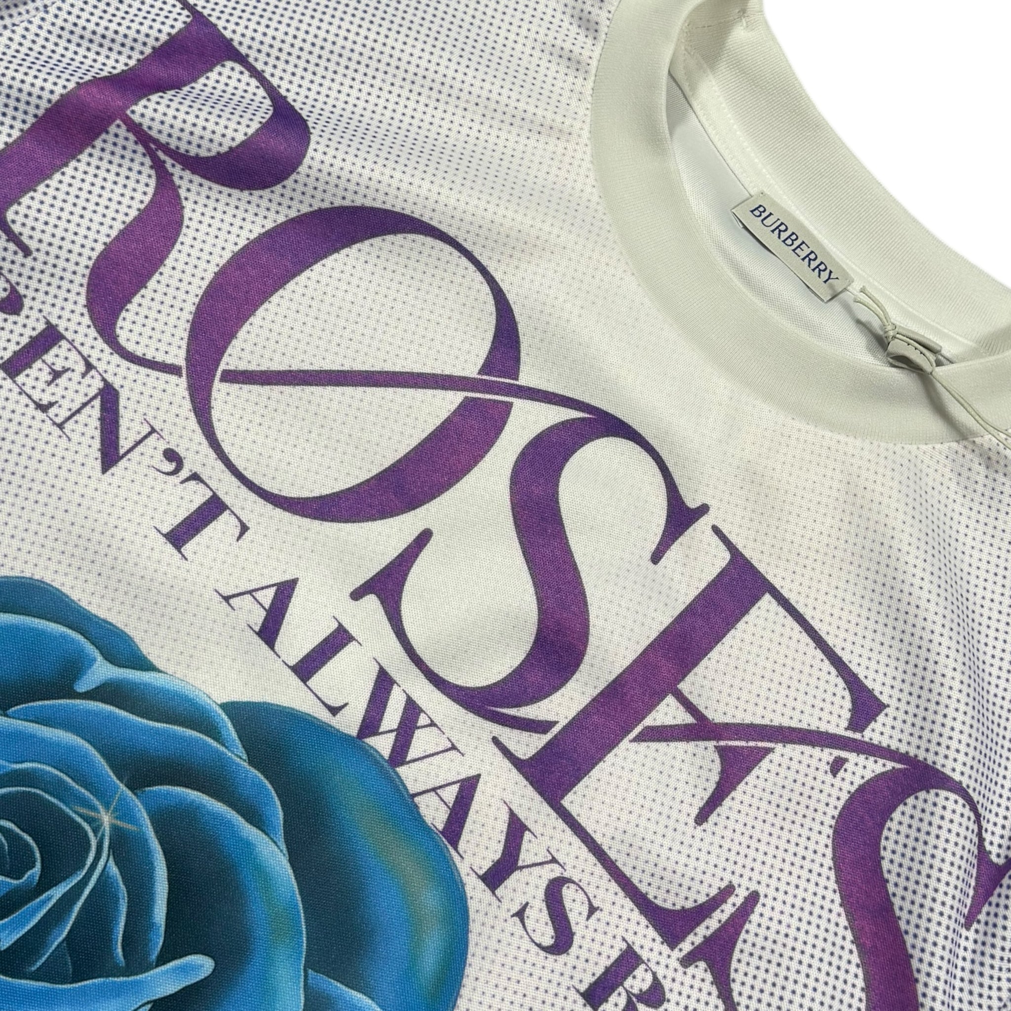 Burberry T-shirt (S)