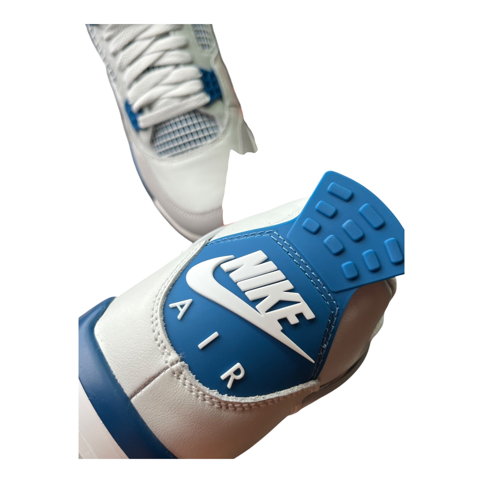 Jordan 4 Retro Military Blue (42EU)