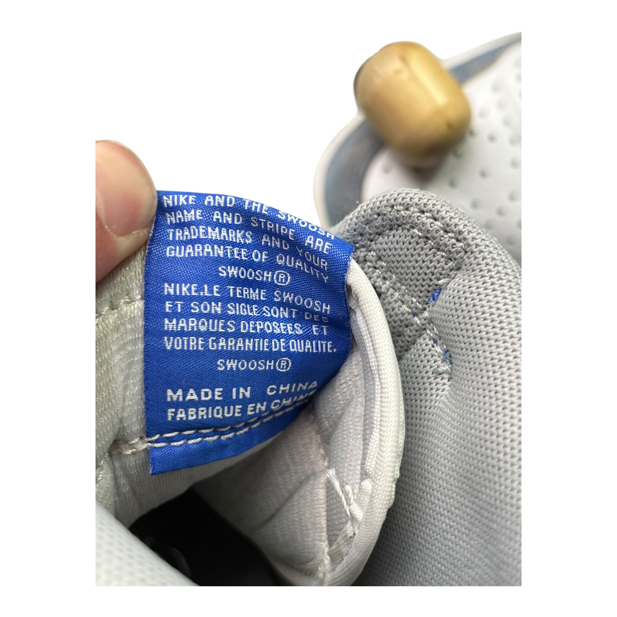 Jordan 1 Retro High Hyper Royal (43EU)