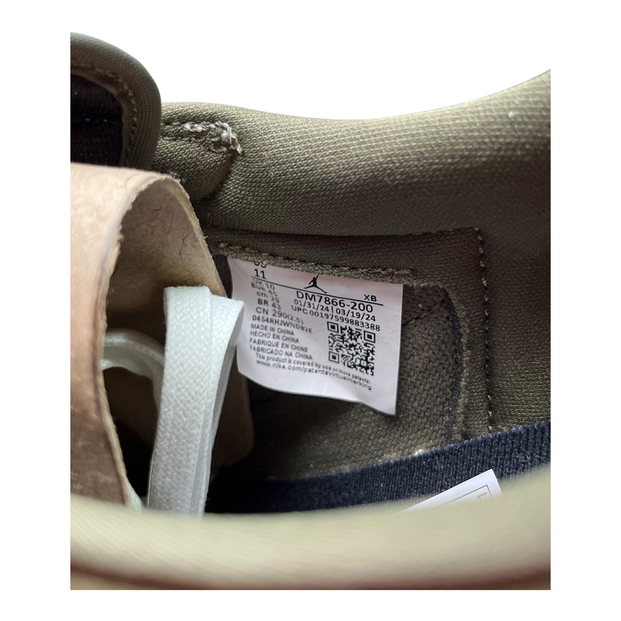 Jordan 1 Low OG SP Travis Scott Medium Olive (45EU)