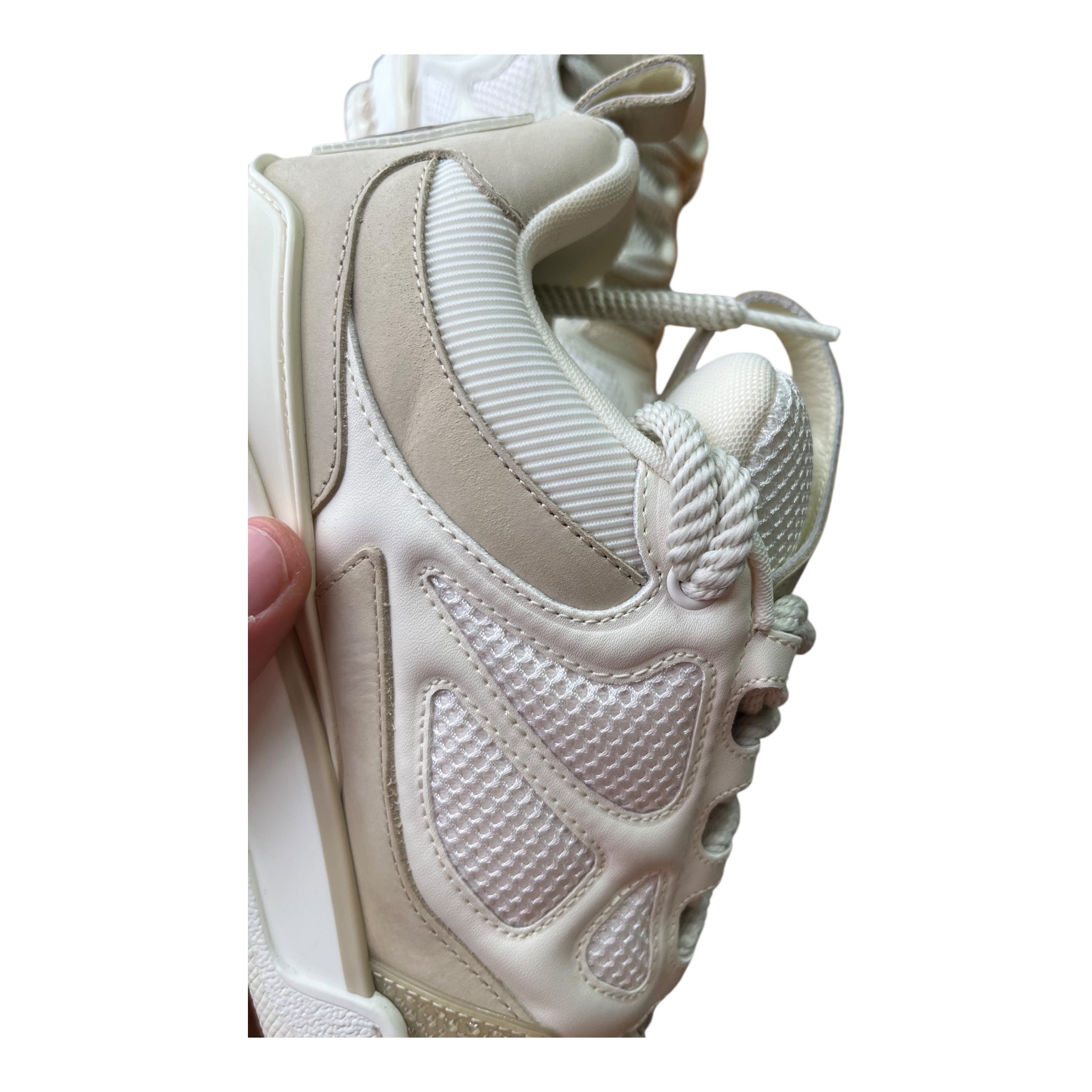 Louis Vuitton LV Skate Beige White (39EU)