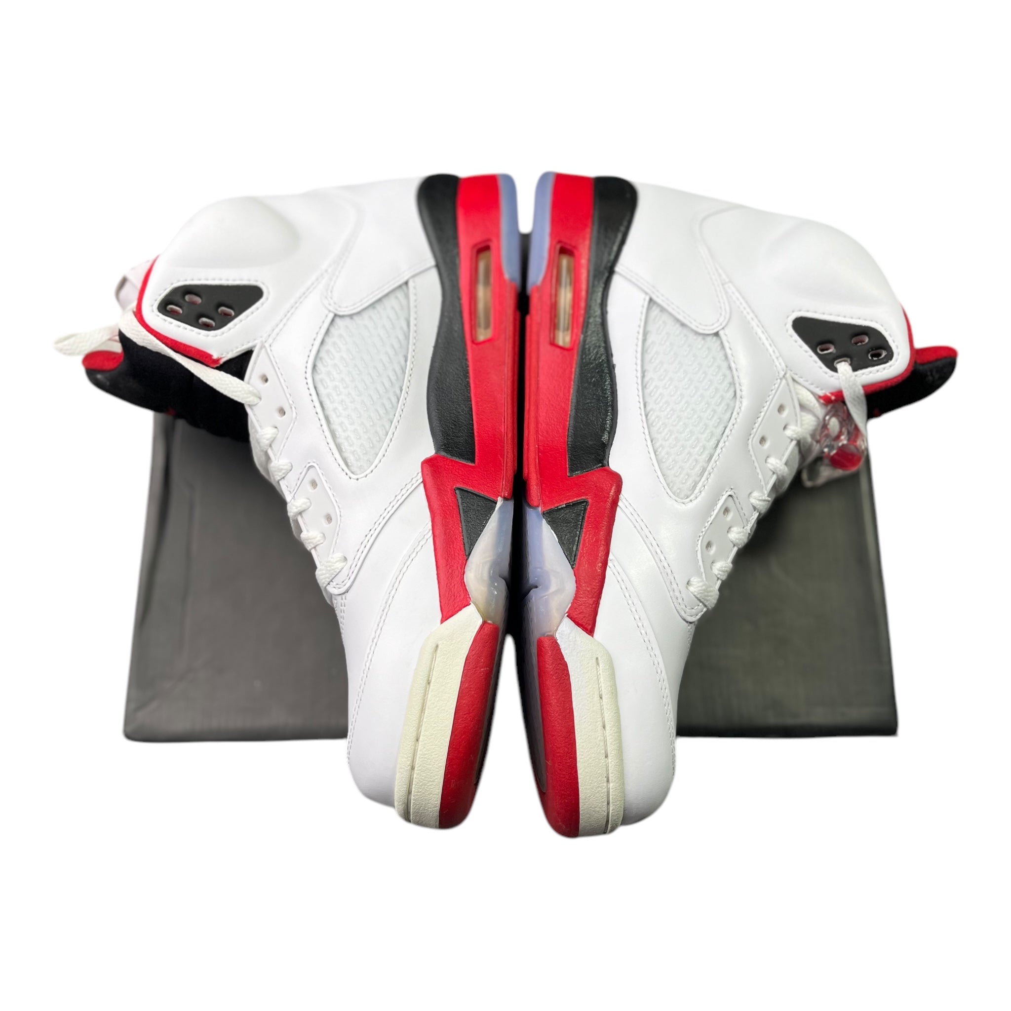 Jordan 5 Retro Fire Red Black Tongue (42.5EU)