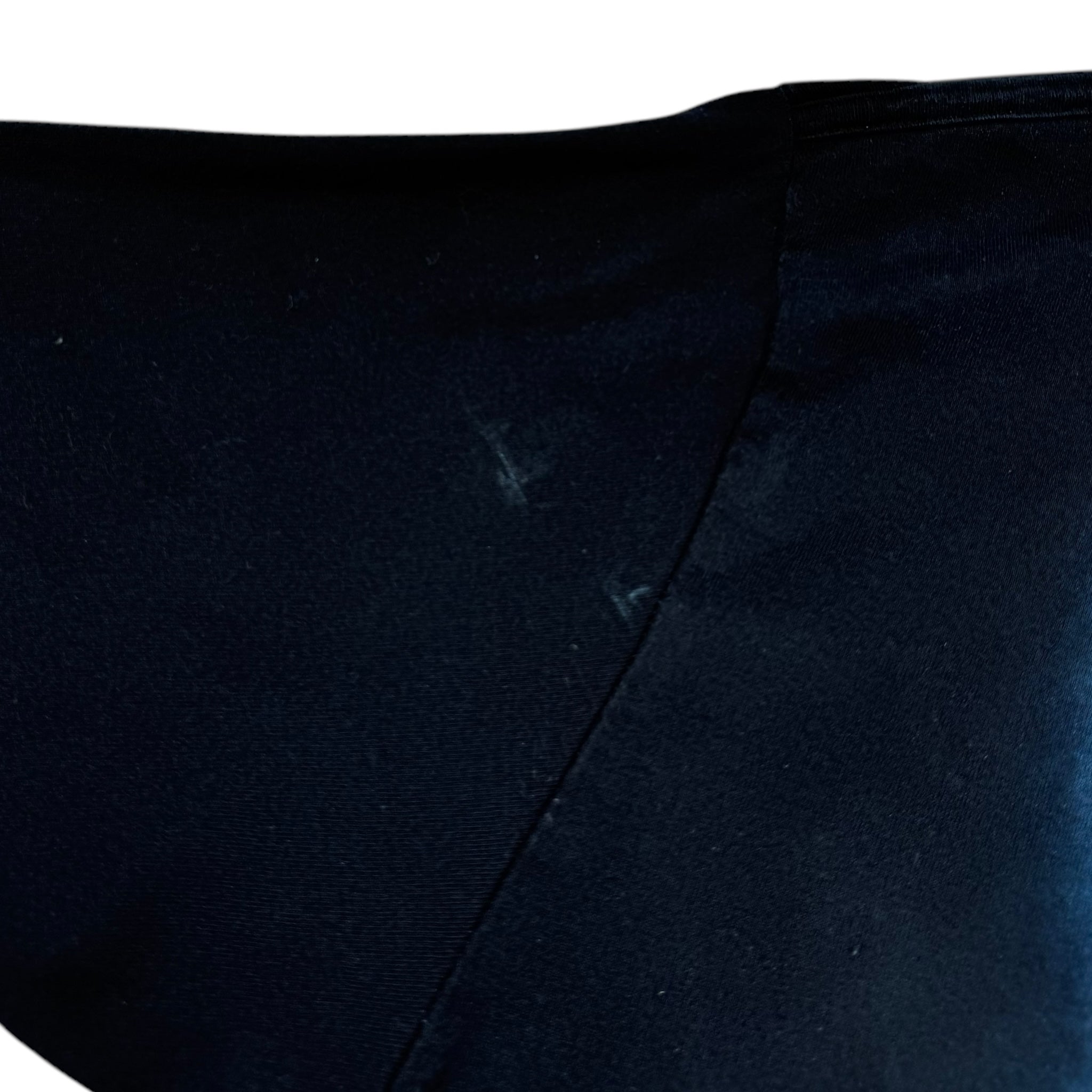 Off-White T-shirt (L)