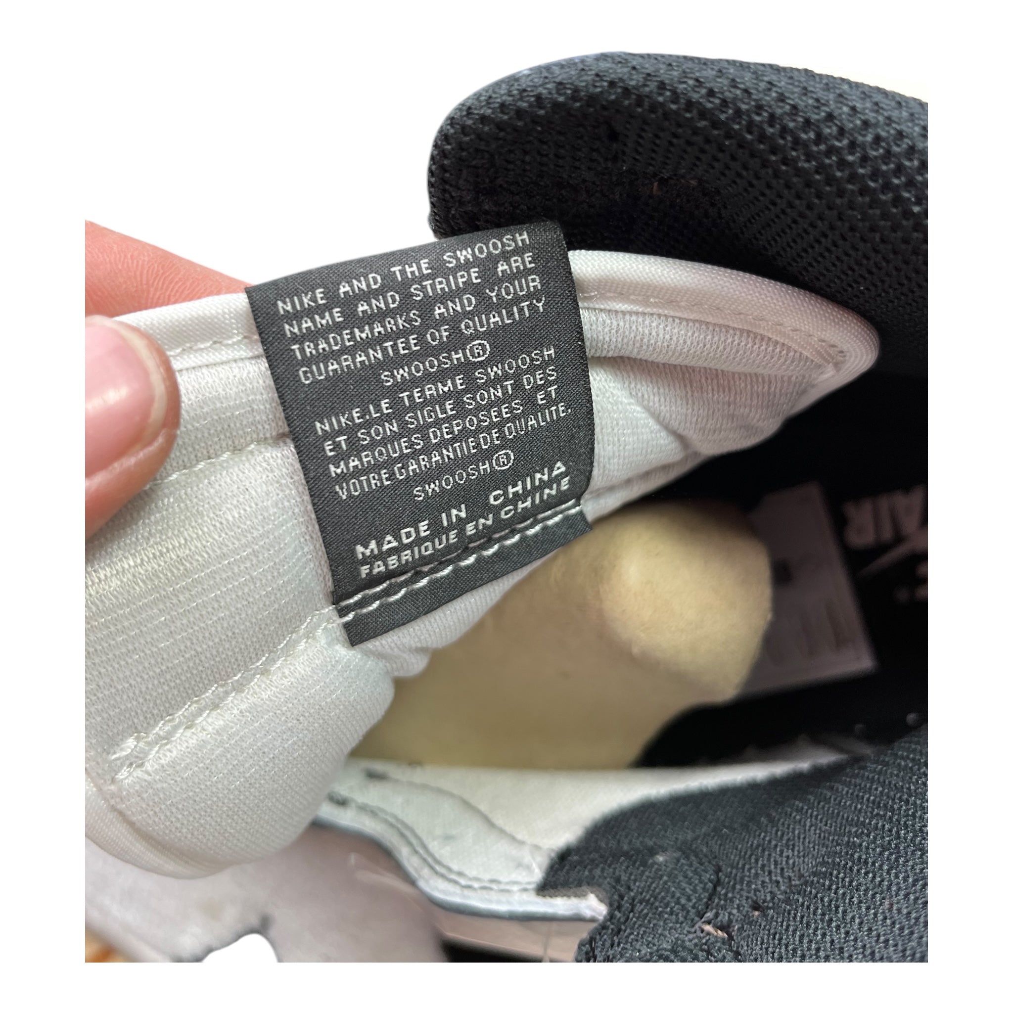 Jordan 1 Retro High Dark Mocha (44EU)