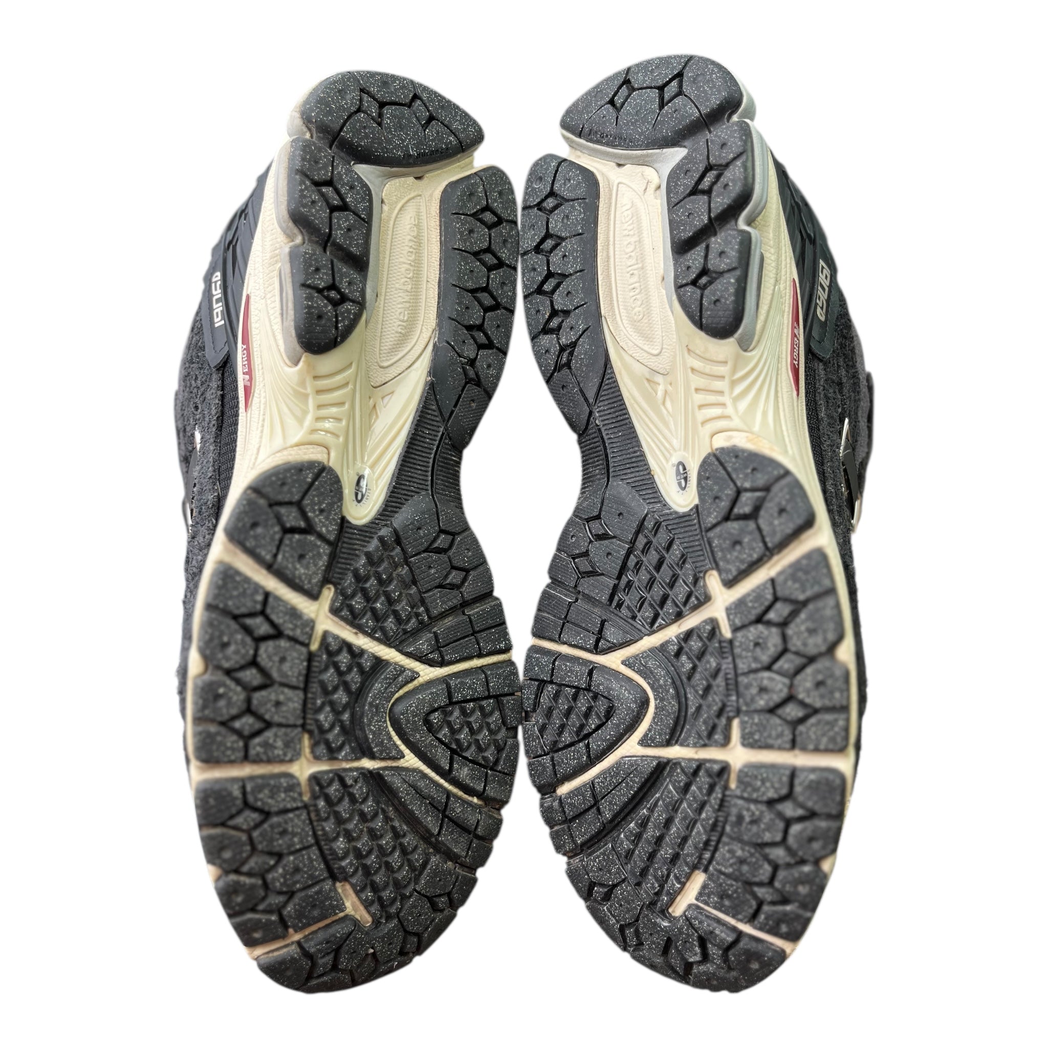 New Balance 1906D Schutzpaket Schwarz (45.5EU)
