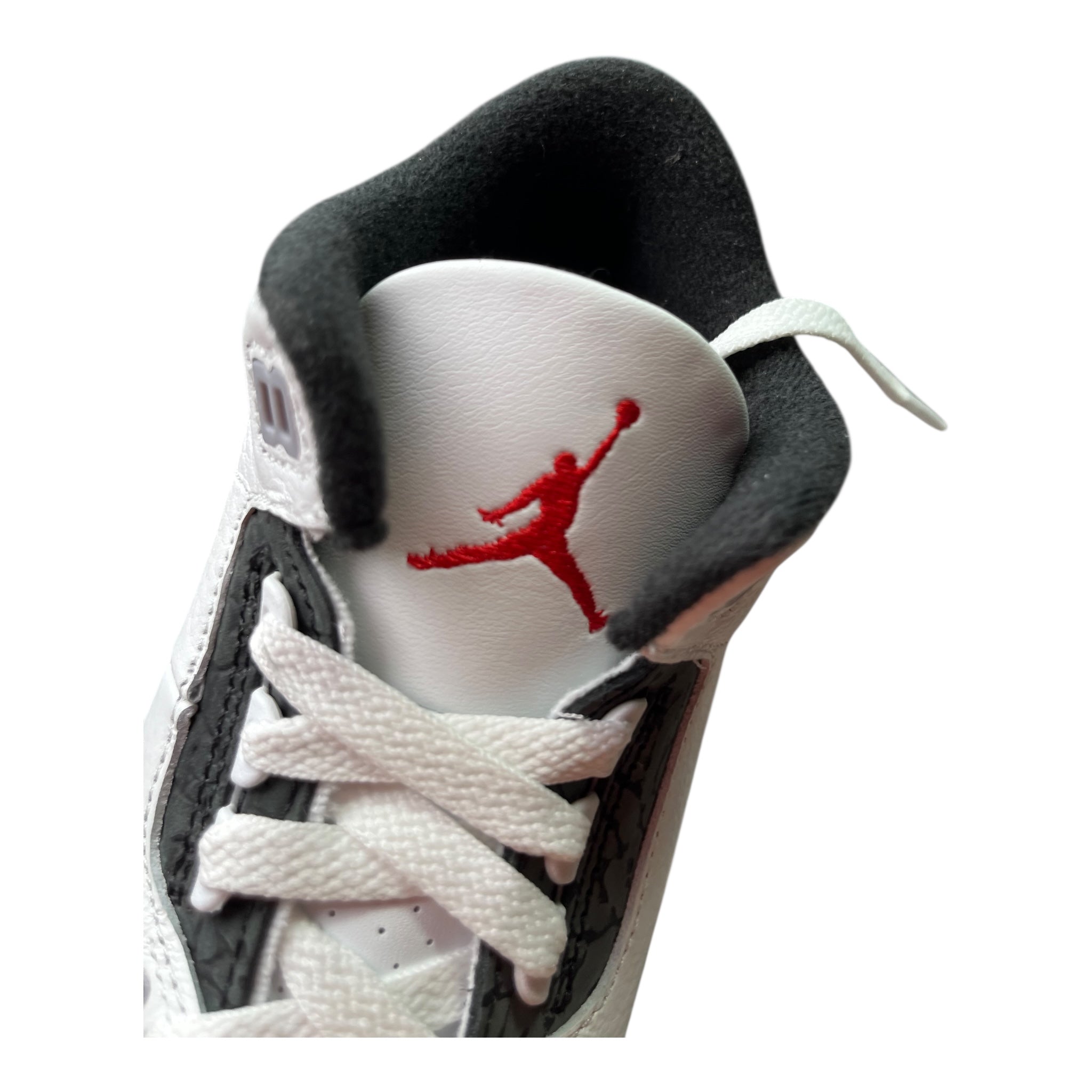 Jordan 3 Retro Cement Grey (36EU)