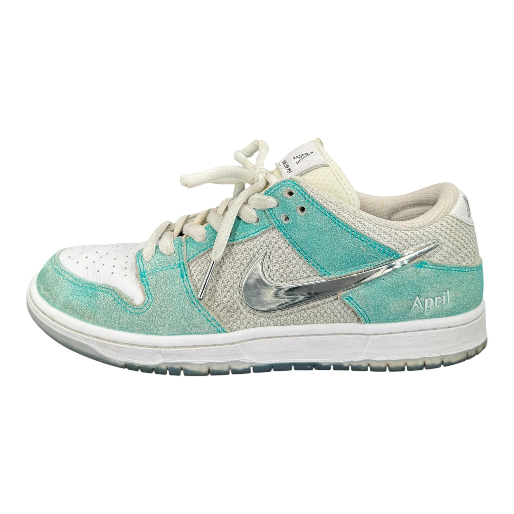 Dunk SB Low April (43EU)