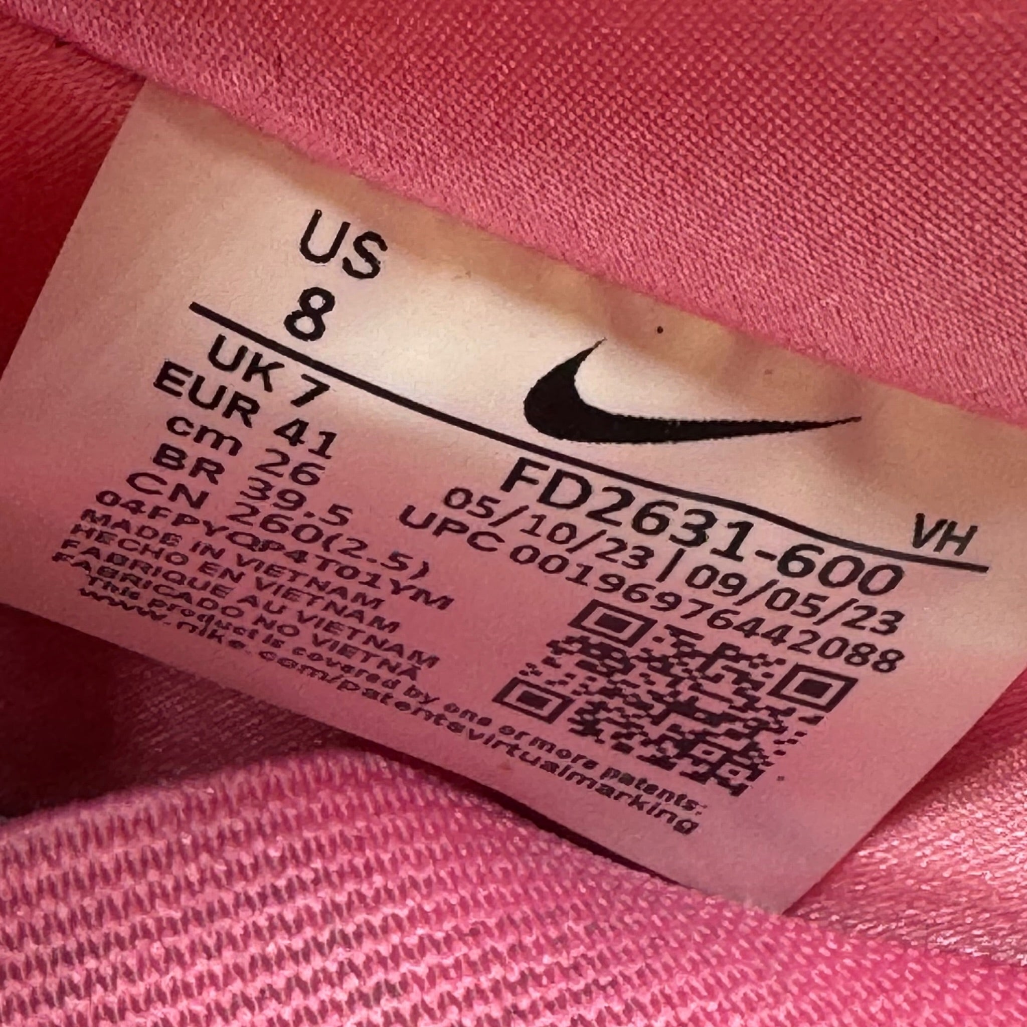 Dunk SB Low Super Nana (41EU)