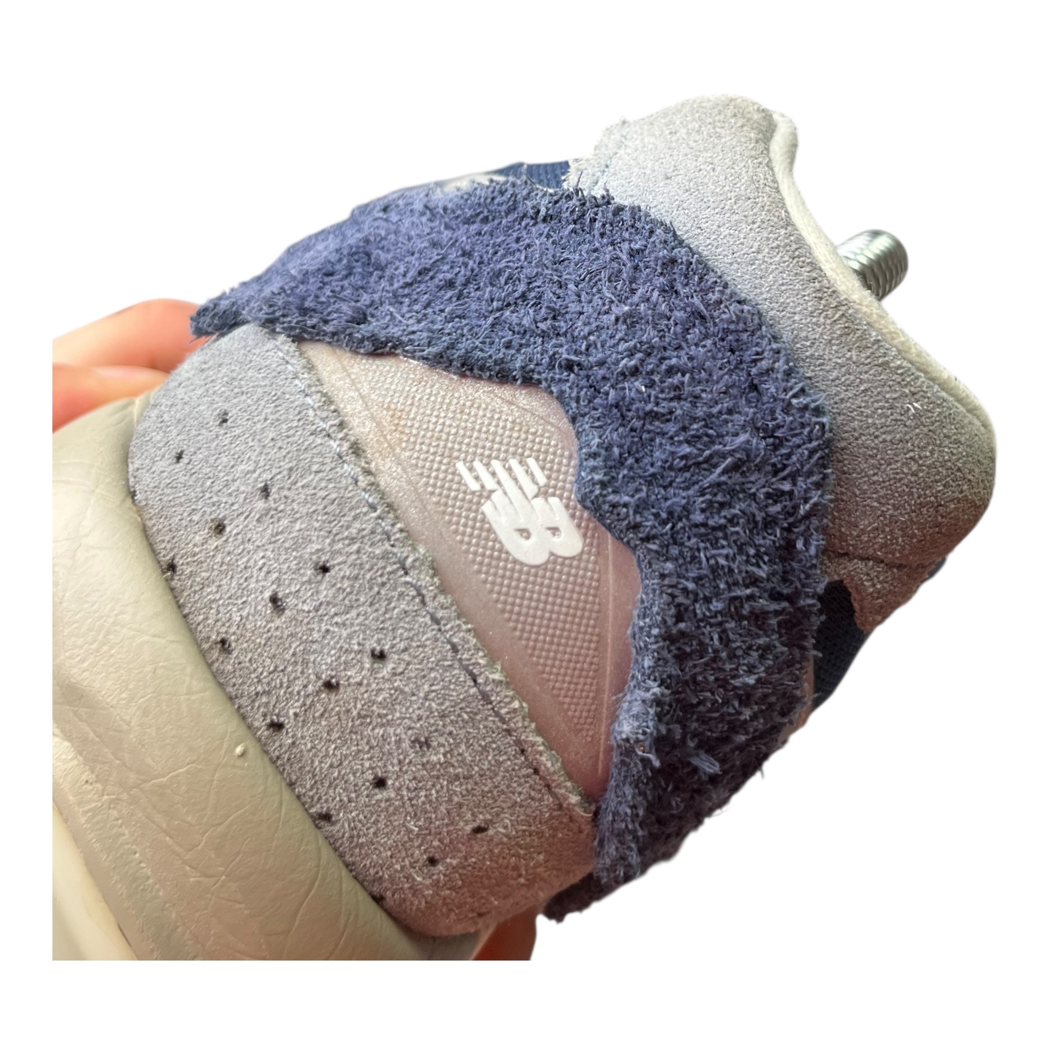 New Balance 2002R Protection Pack Navy Grey (43EU)