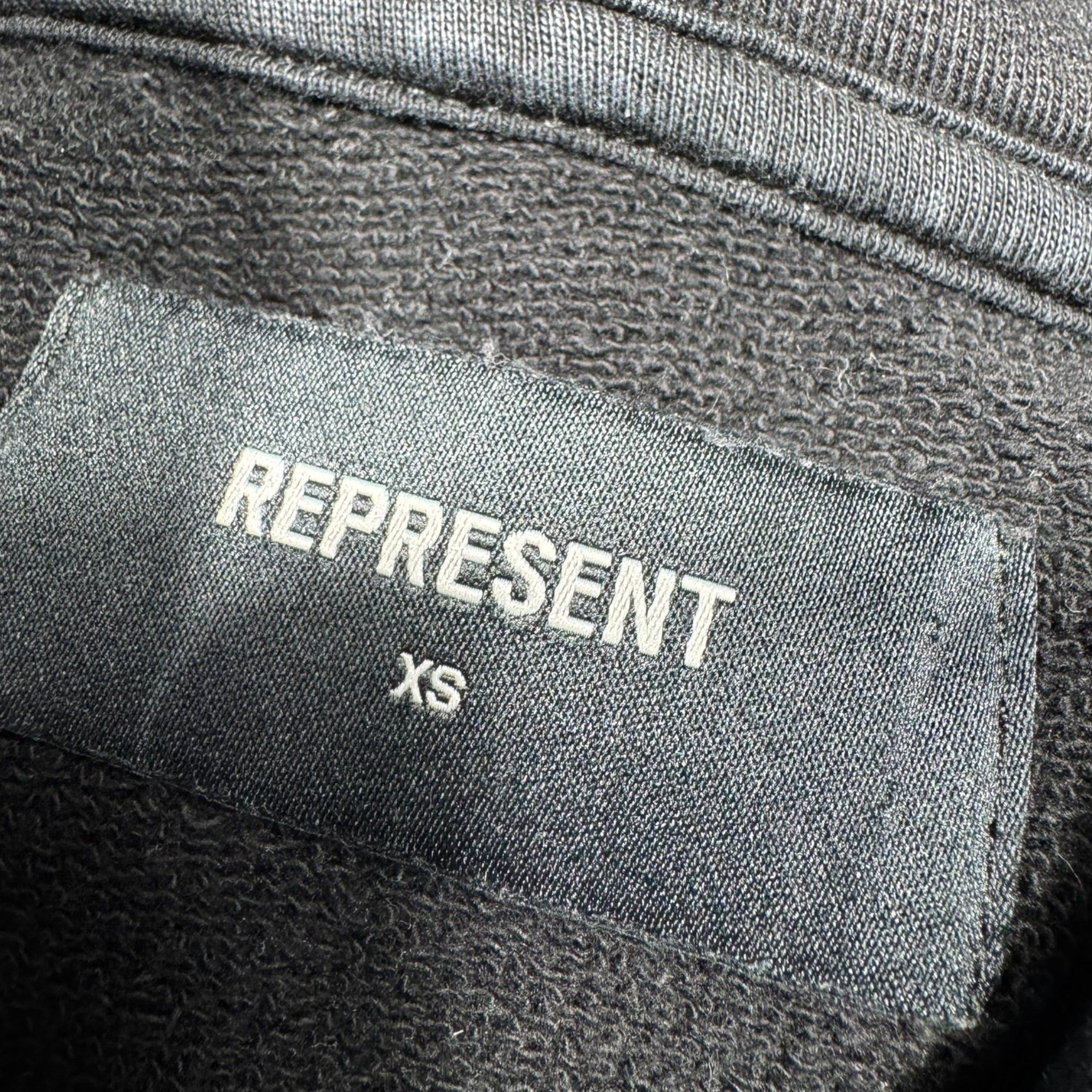 Sweat Represent (XS)