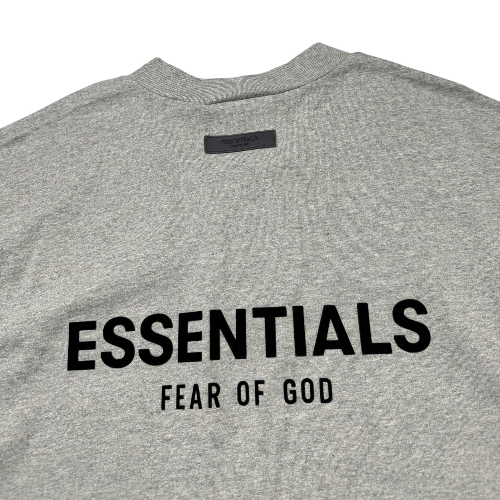 T-Shirt Essentials (L)