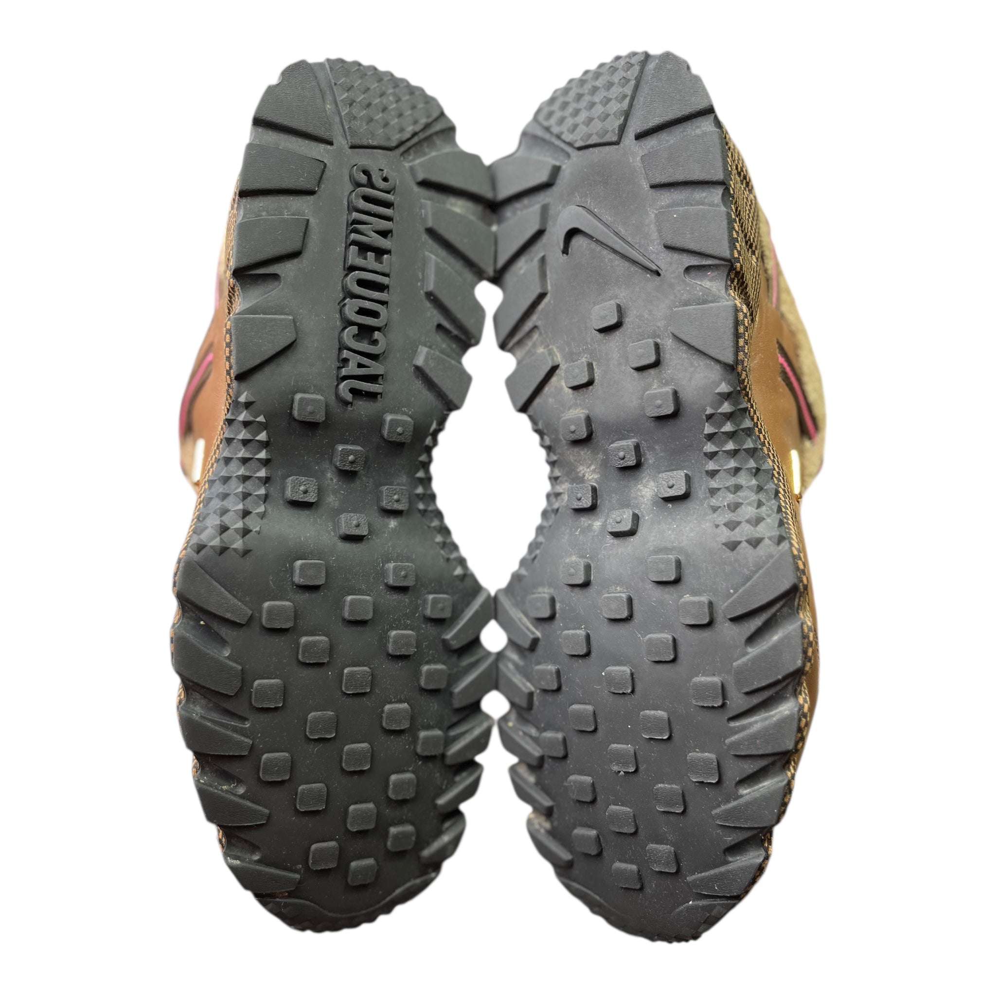 Nike Humara LX Jacquemus Braun (44EU)