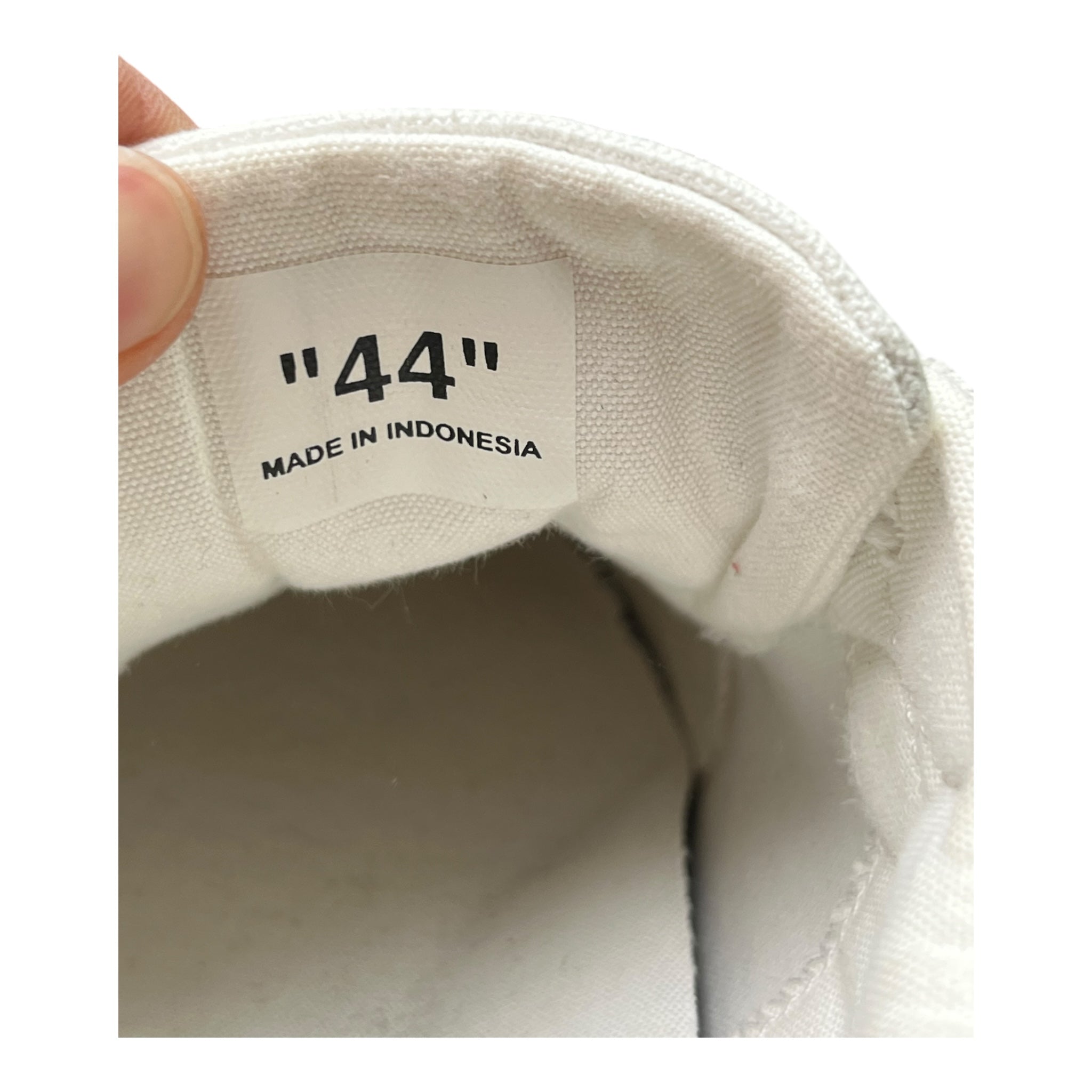 Off-White Vulcanized White Black (44EU)