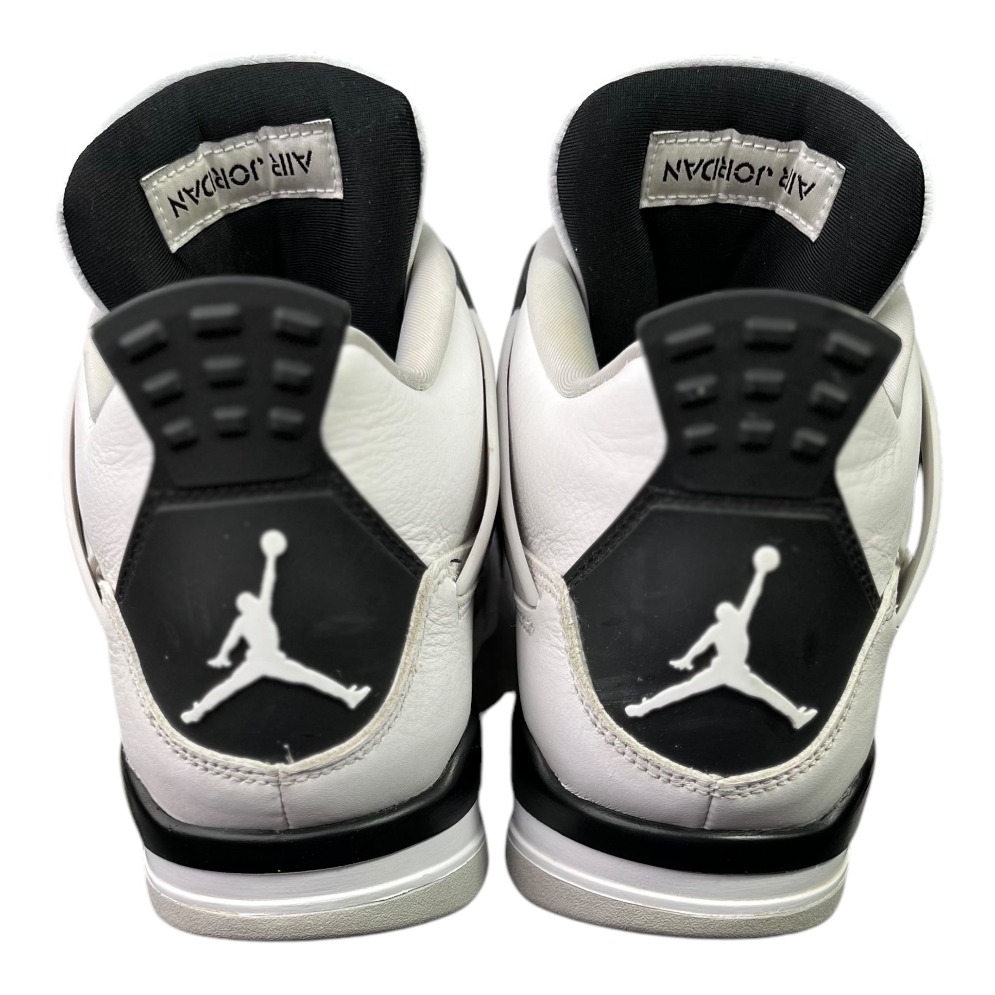 Jordan 4 Retro Military Black (44EU)