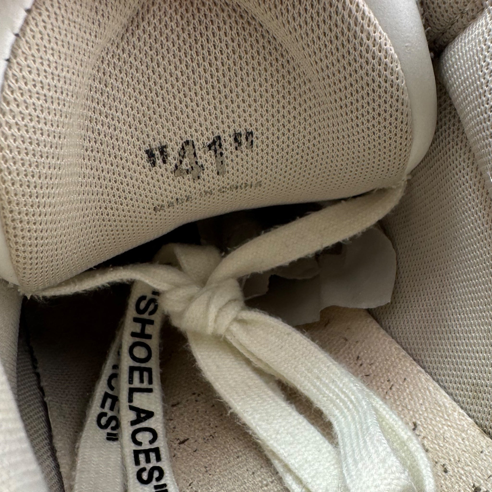 Off-White Out Off Office (41EU)