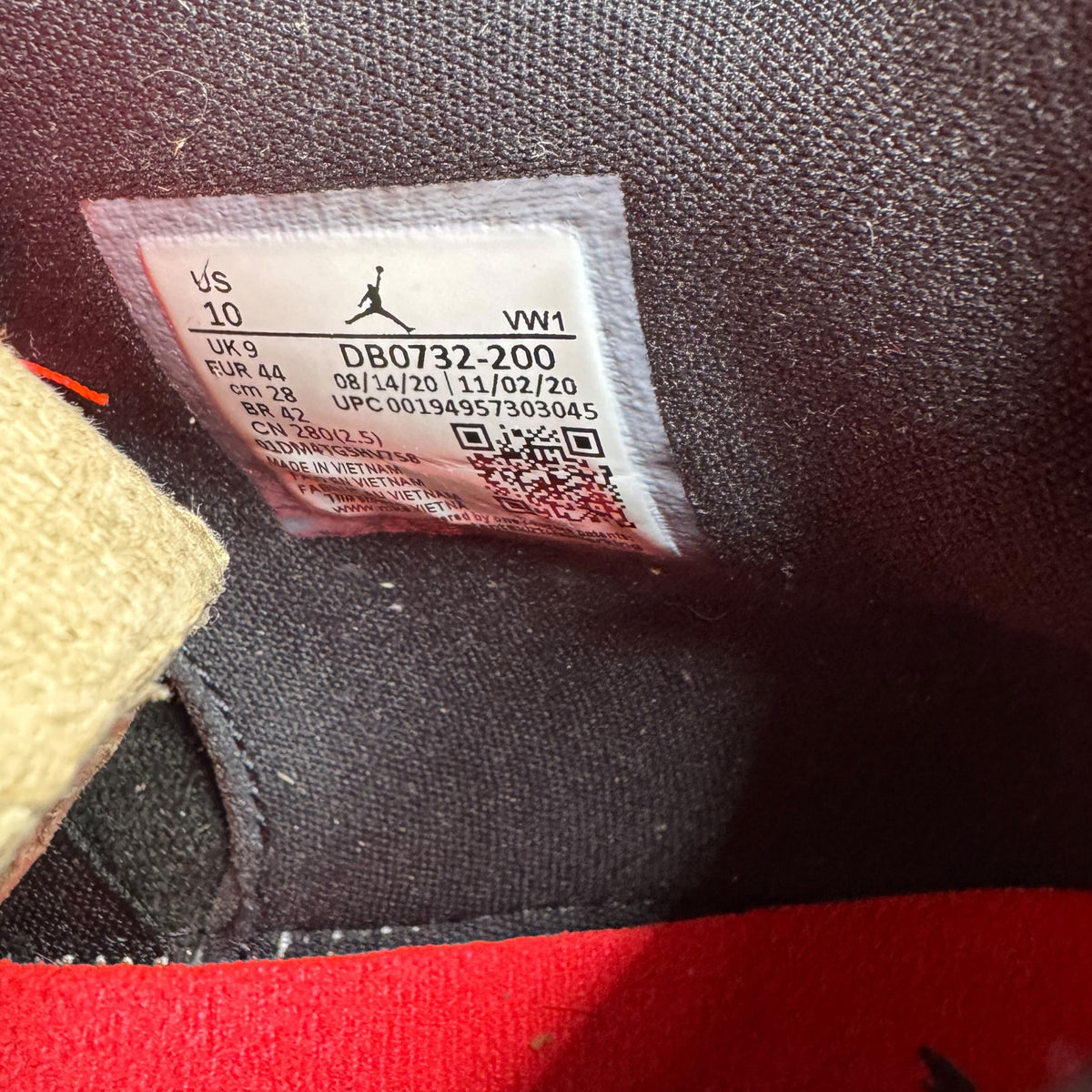 Jordan 4 Taupe Haze (44EU)