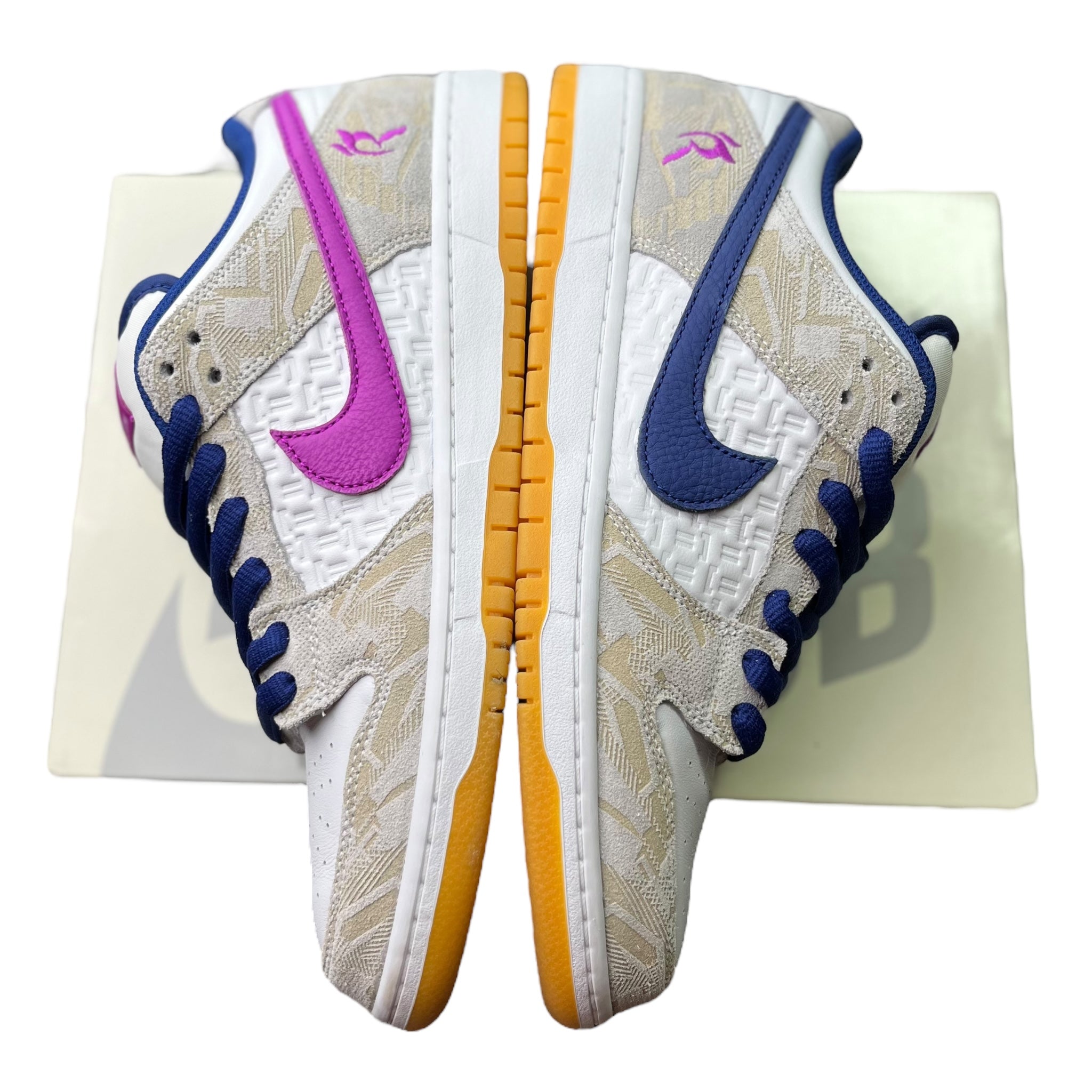 Nike Dunk Low SB Rayssa Leal (45EU)