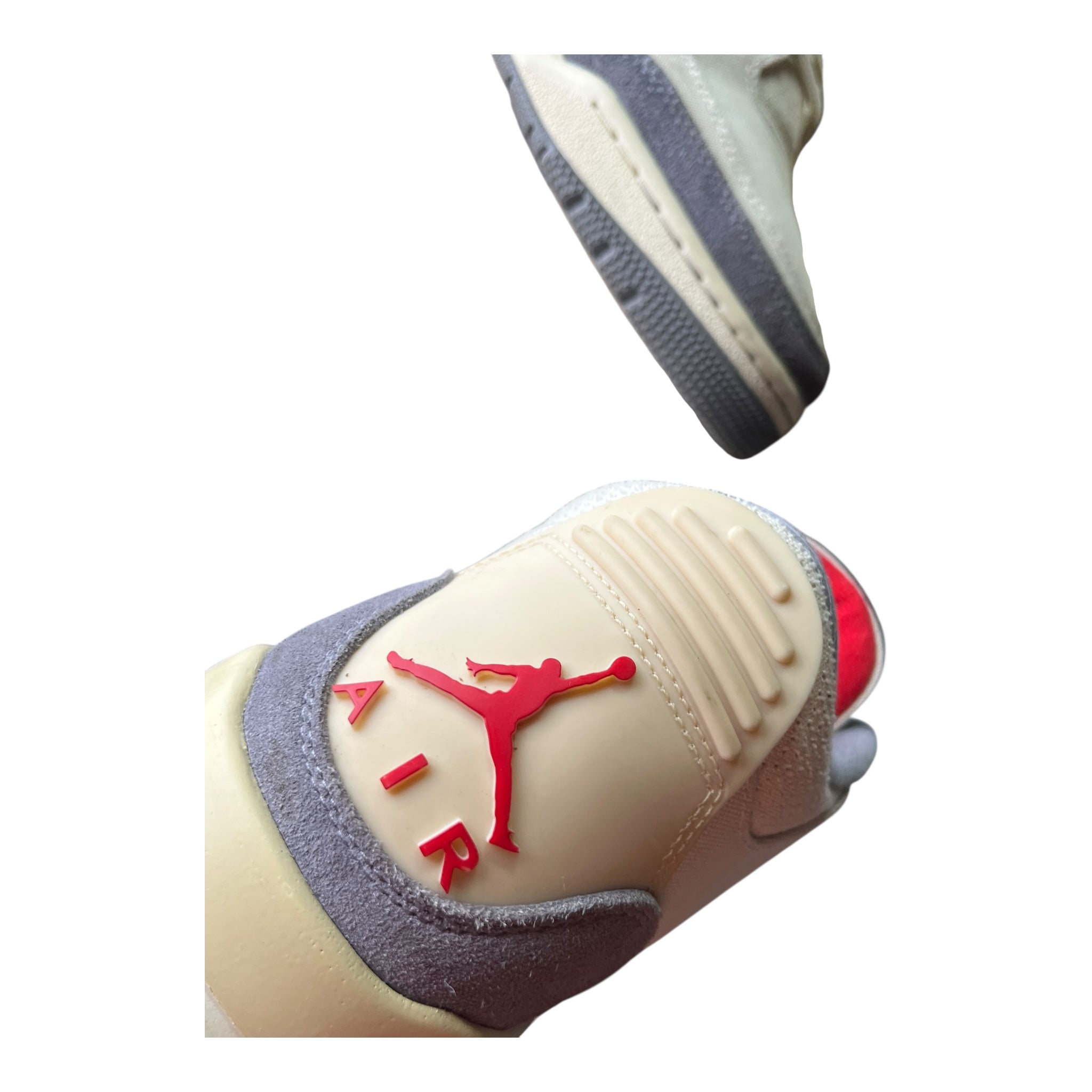 Jordan 3 Retro Muslin (43EU)