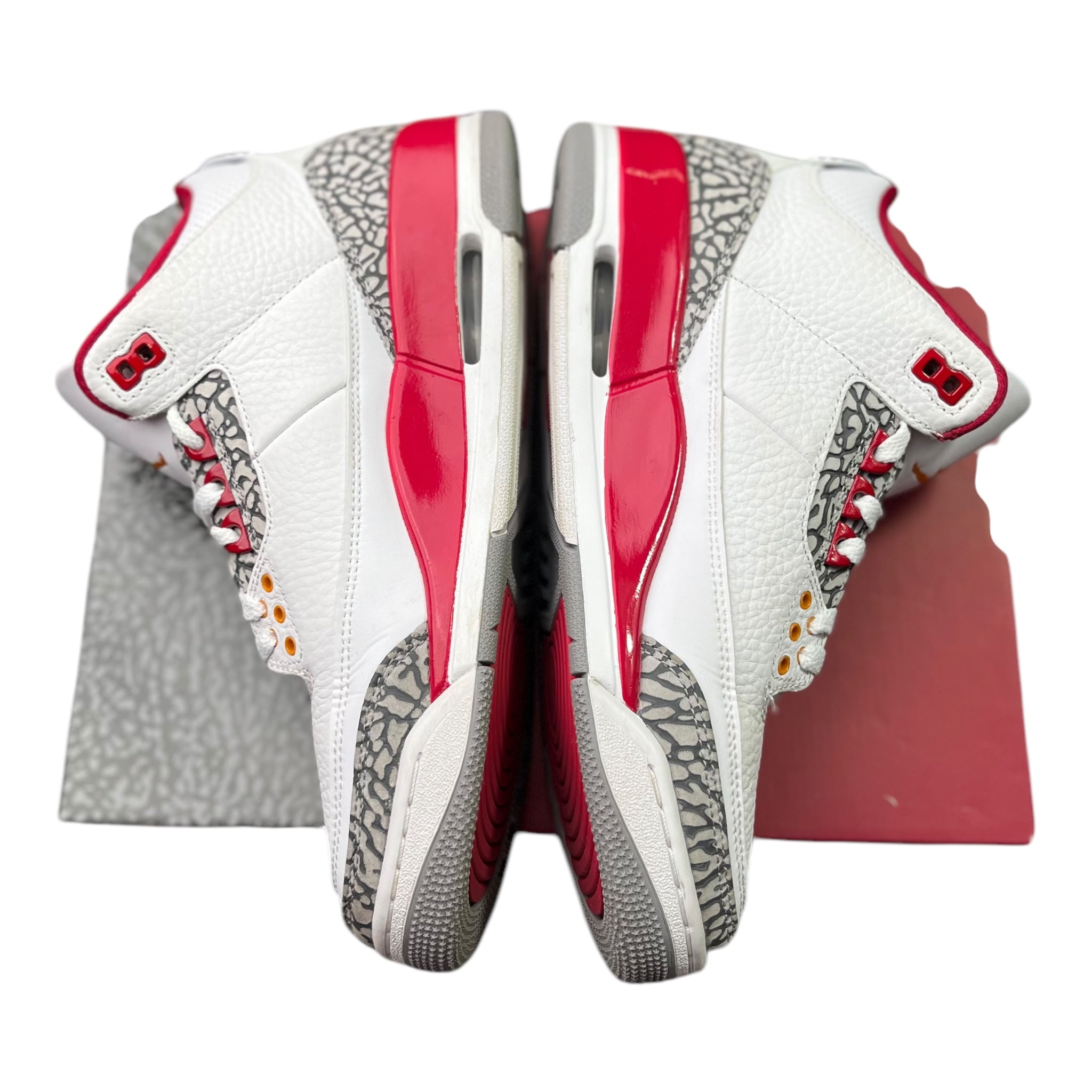 Jordan 3 Retro Cardinal Red (42EU)