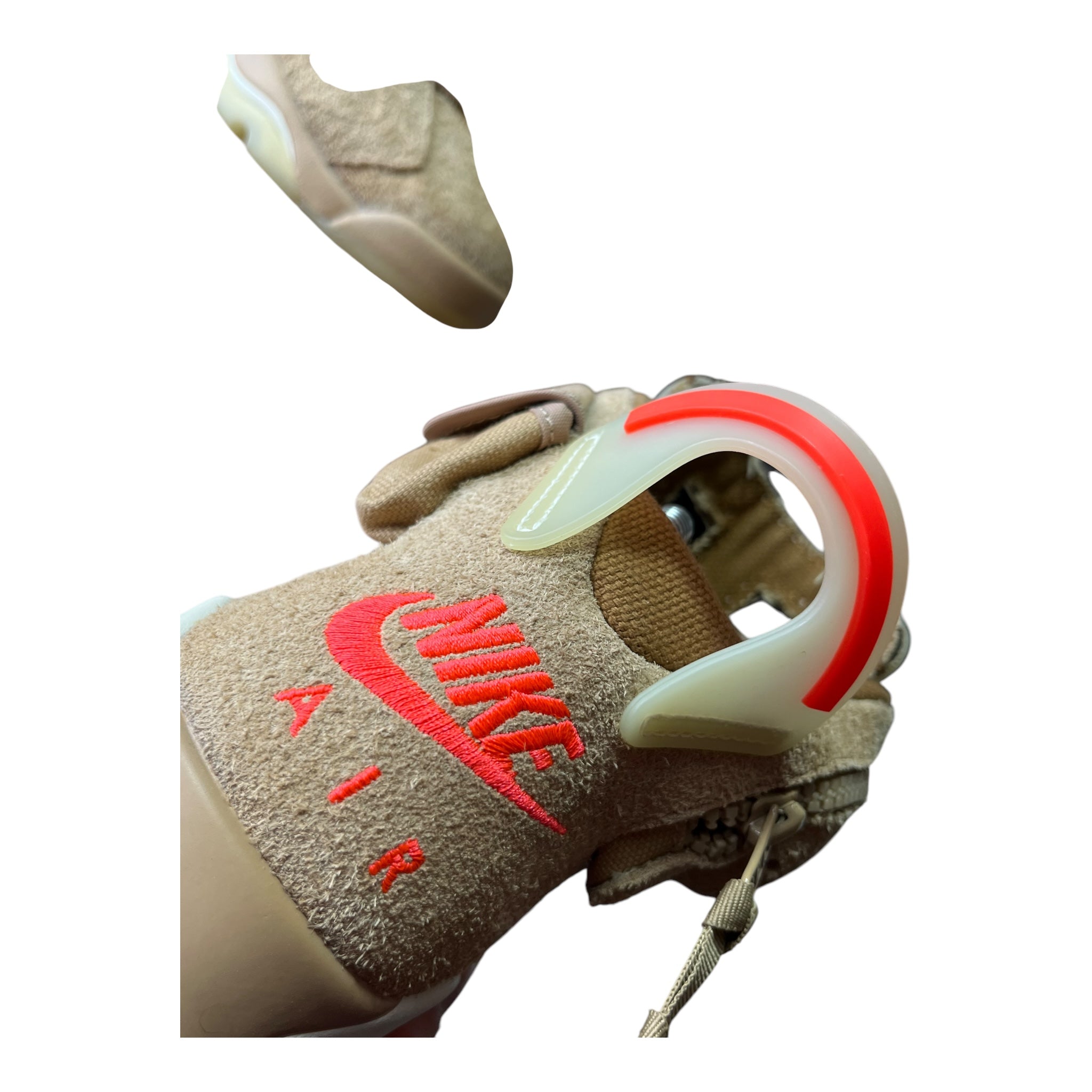 Jordan 6 Retro Travis Scott British Kaki (41EU)
