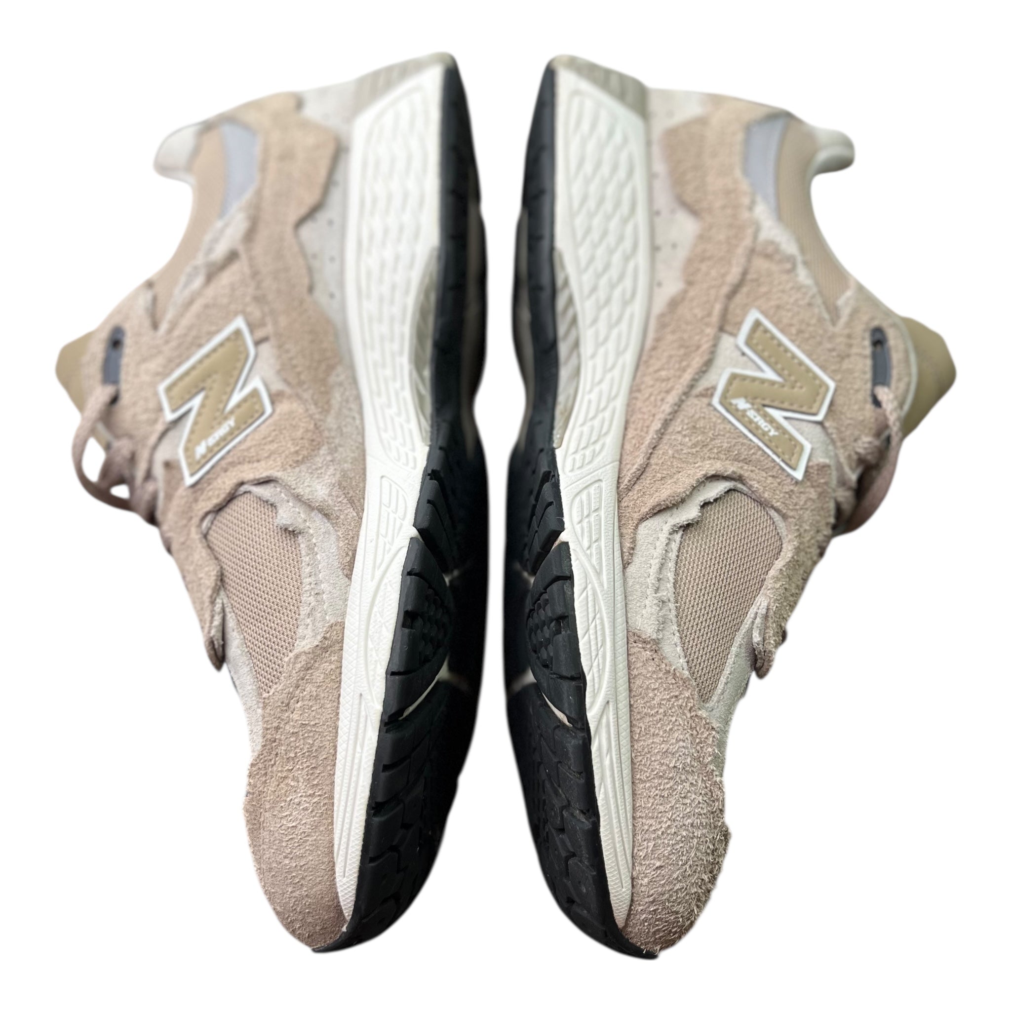 New Balance 2002R Protection Pack Driftwood (44EU)