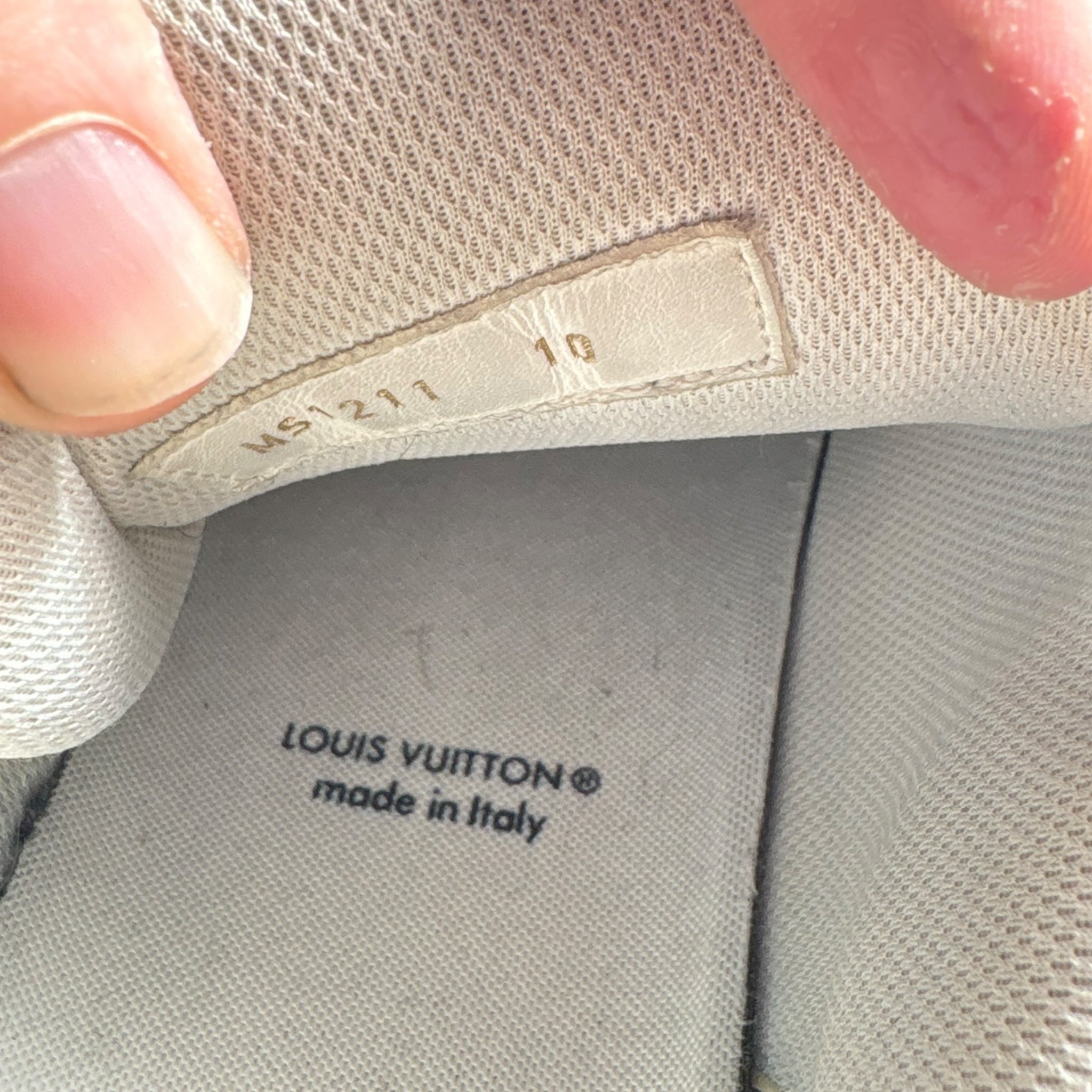 Louis Vuitton Trainer (45EU)