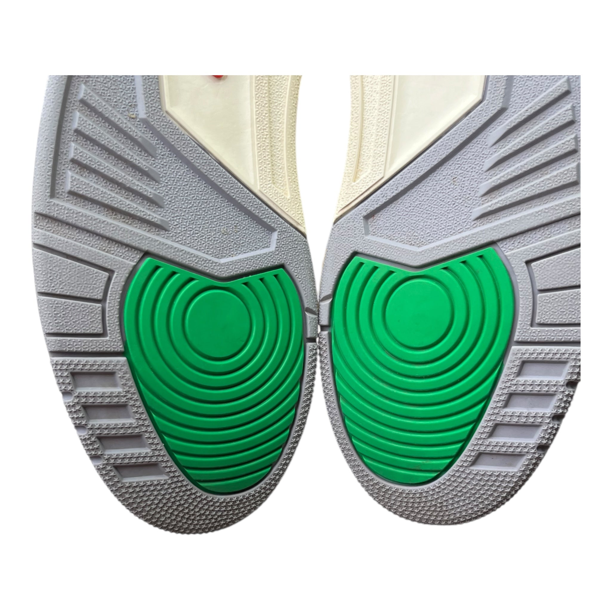 Jordan 3 Retro Lucky Green (42EU)
