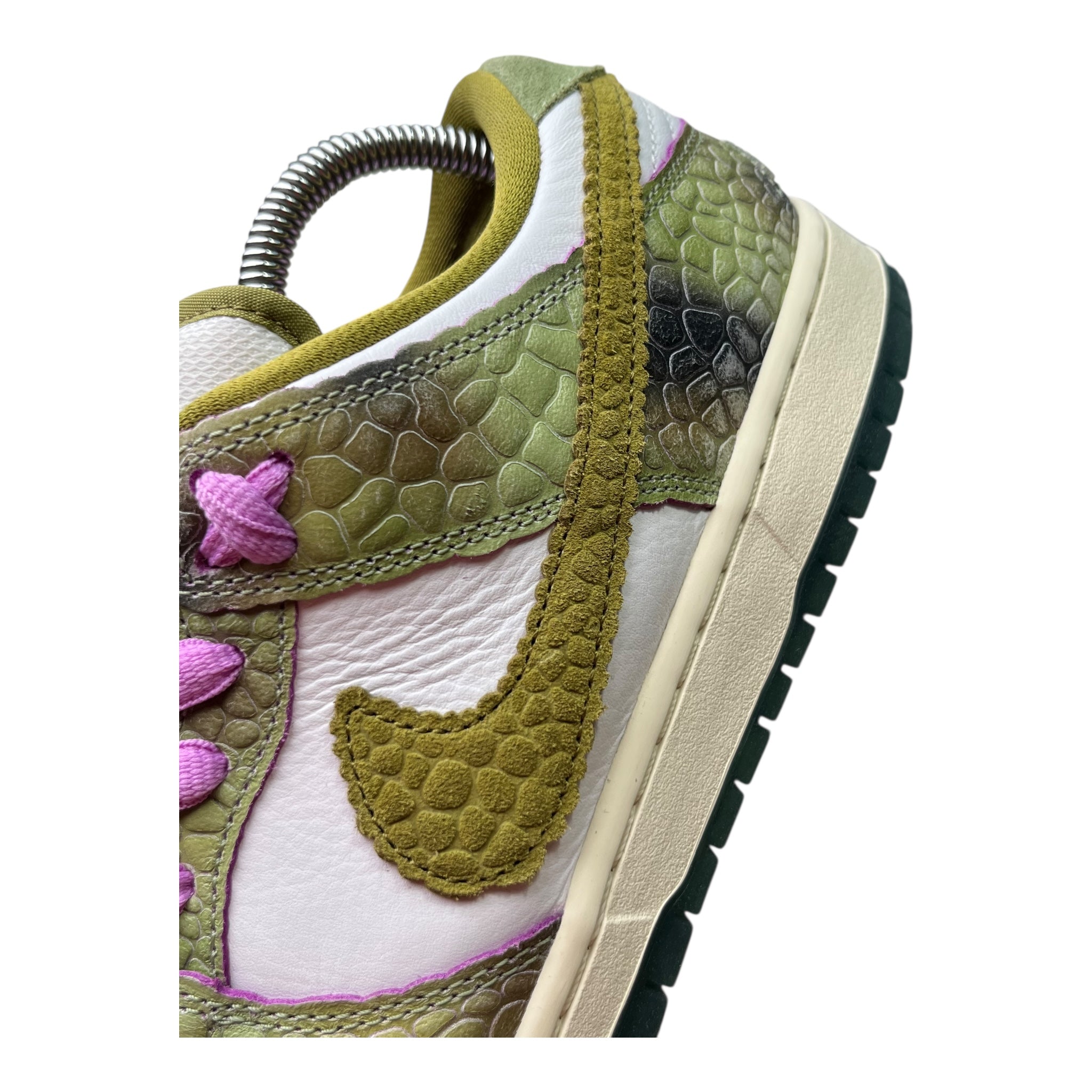 Nike Dunk Low SB Alexis Sablone Chameleon (42.5EU)