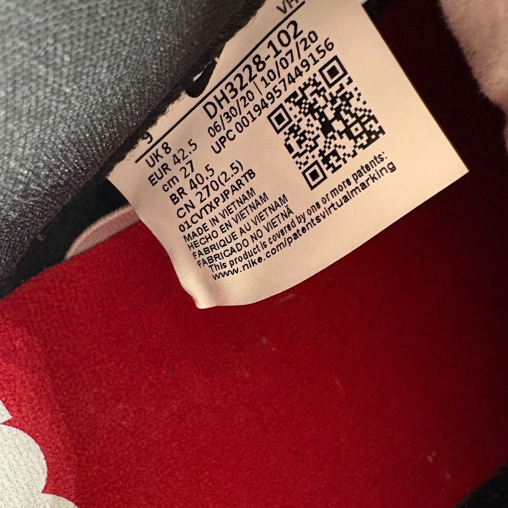 Dunk SB Low Supreme Black Star (42.5EU)