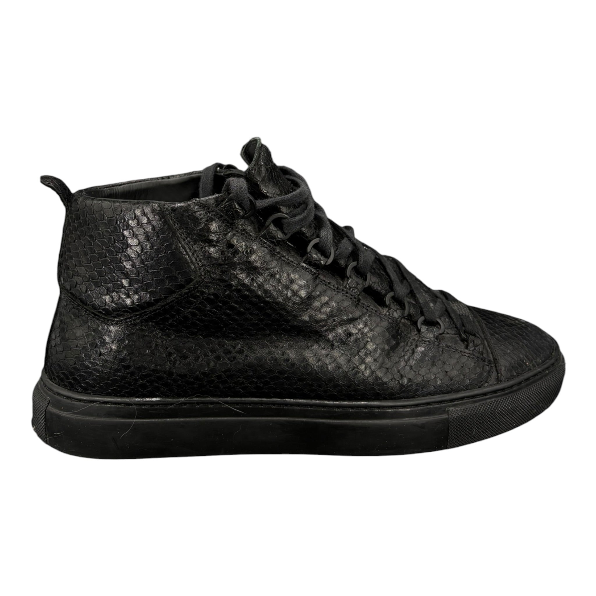 Balenciaga Arena High (41EU)