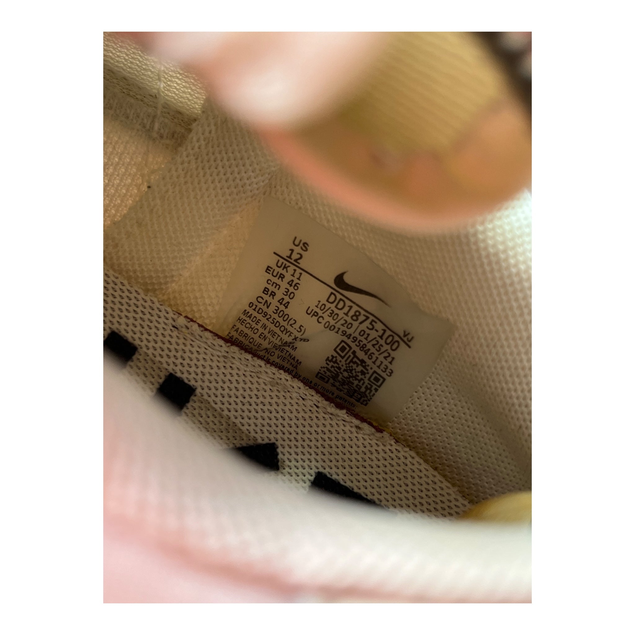 Nike Vaporwaffle Sacai Sail Gum (46EU)