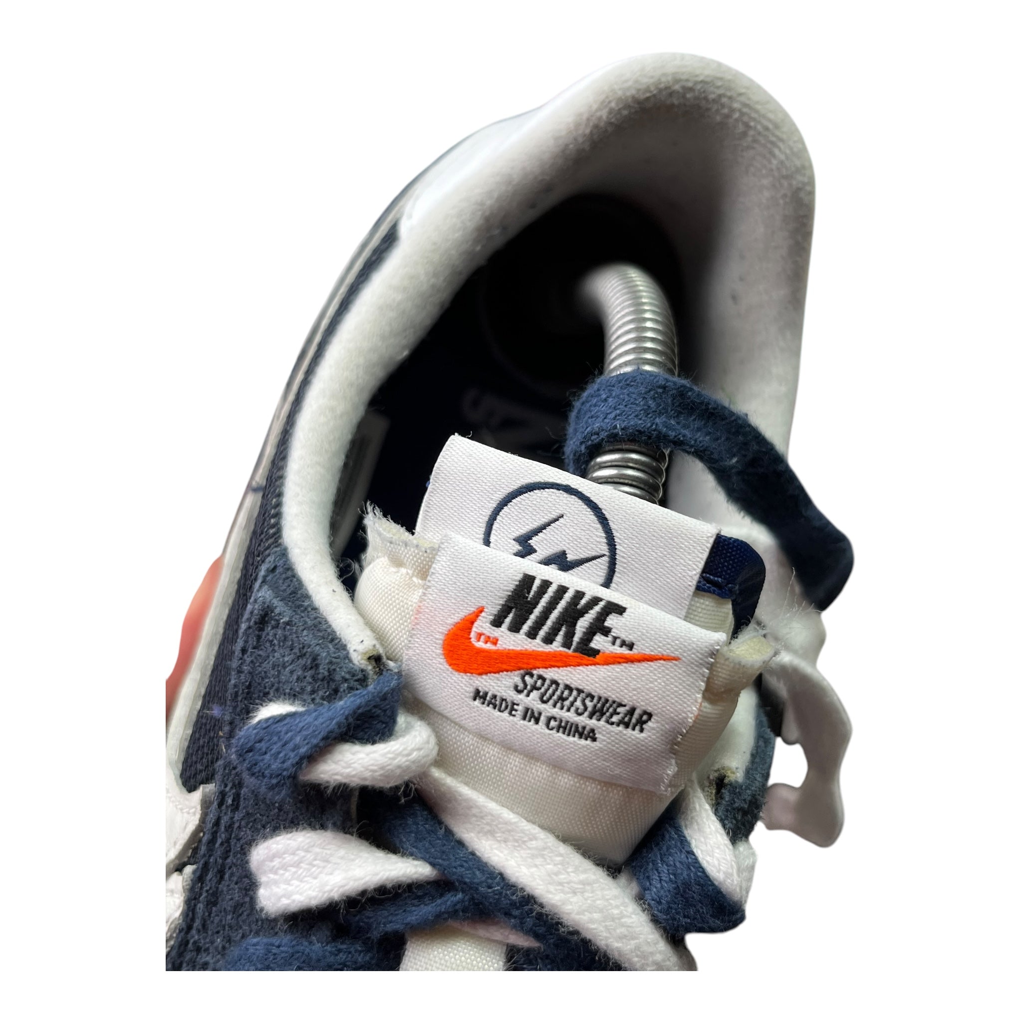 Nike LD Waffle Sacai Fragment Blau (43EU)