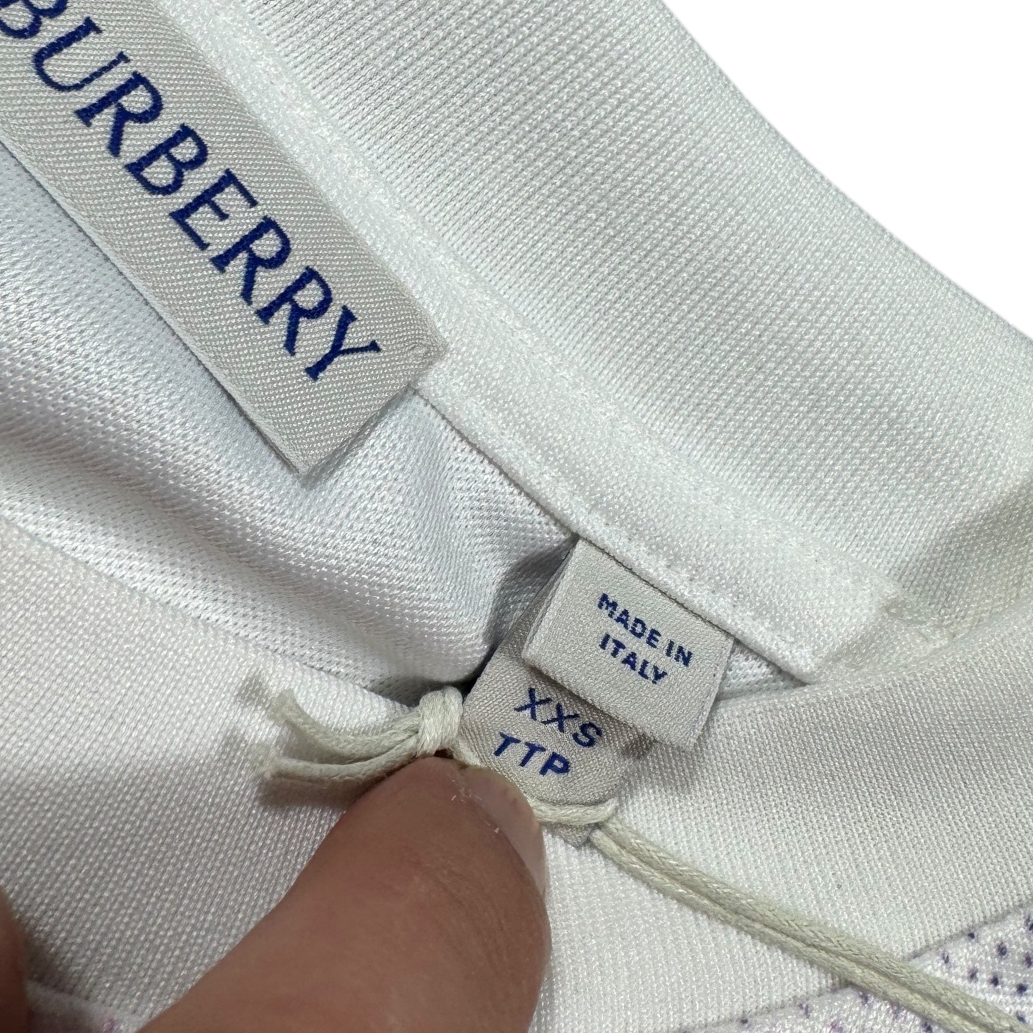 Burberry T-shirt (S)