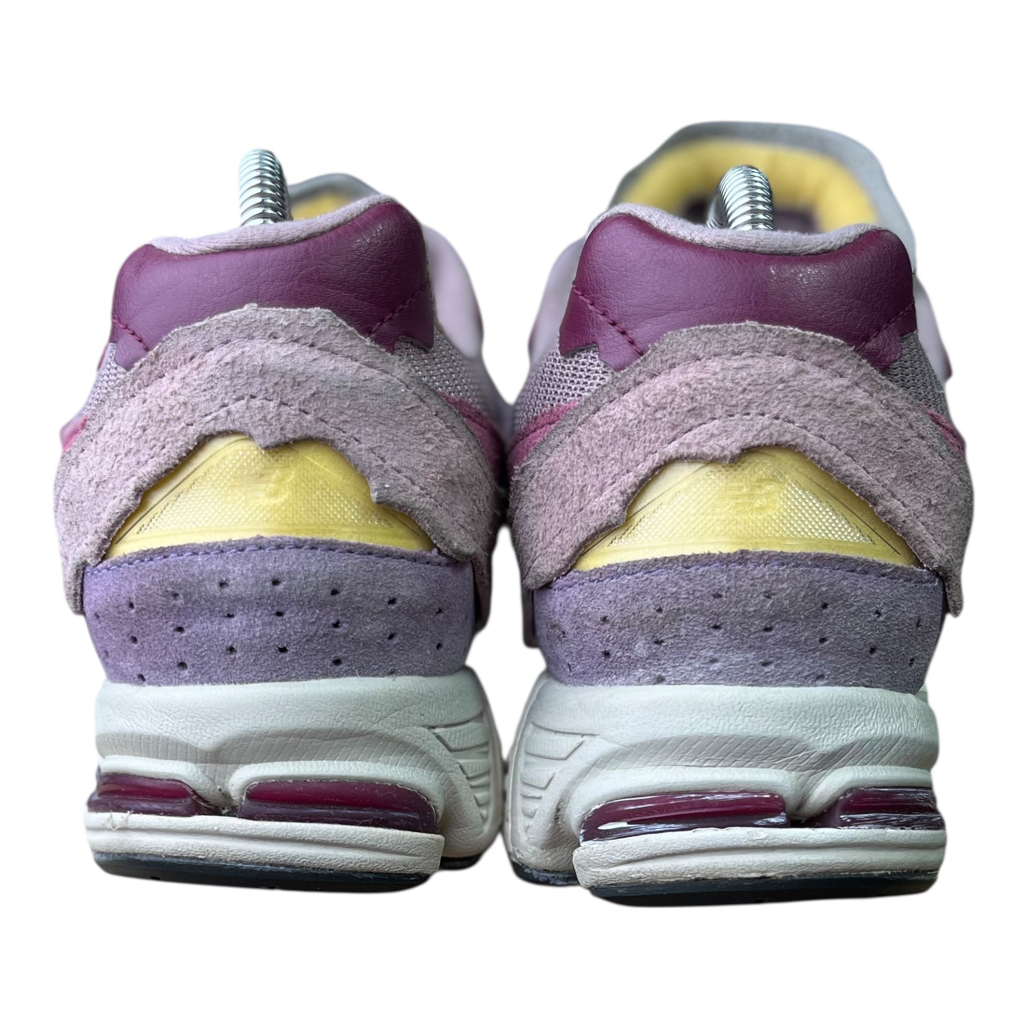New Balance 2002R Protection Pack Pink Lilac (41.5EU)