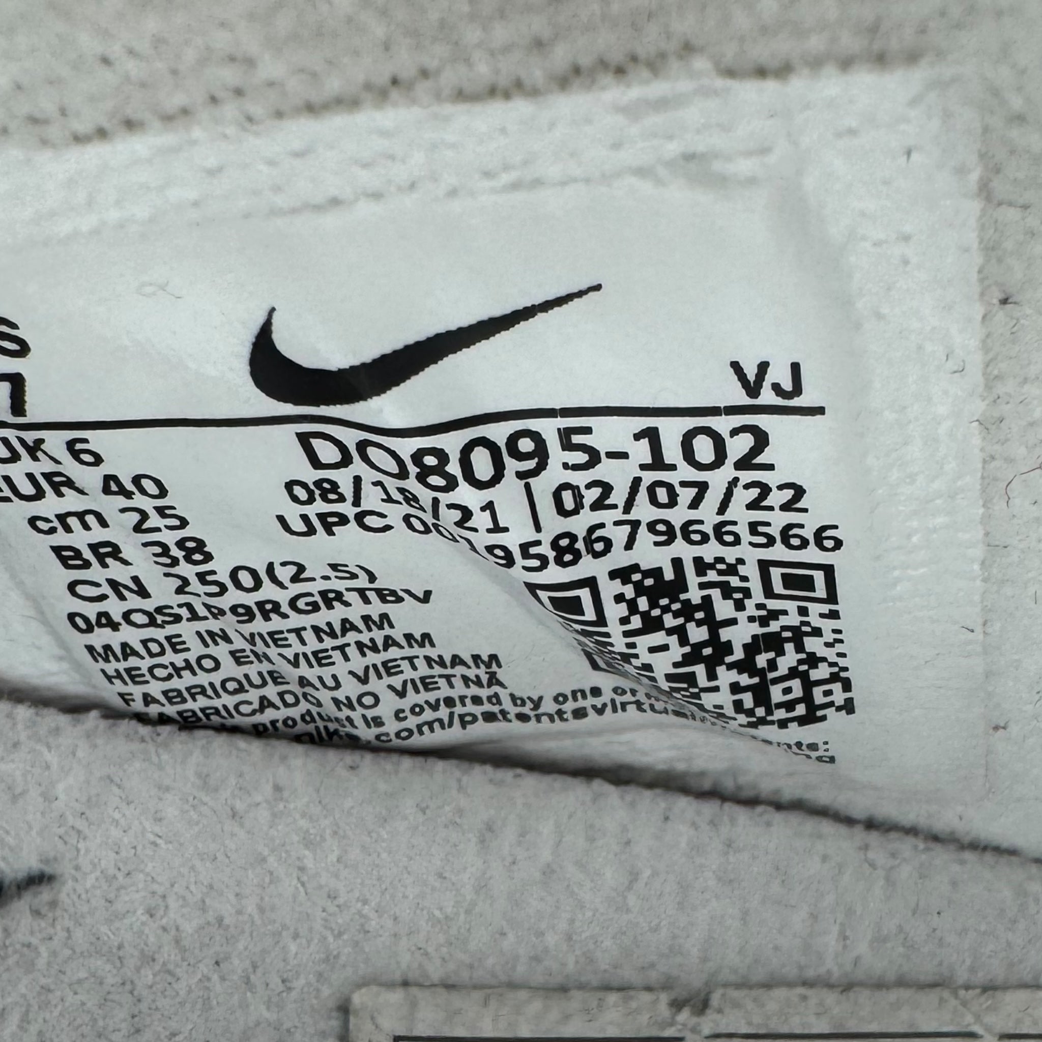 Sunder Comme des Garçons (40EU)