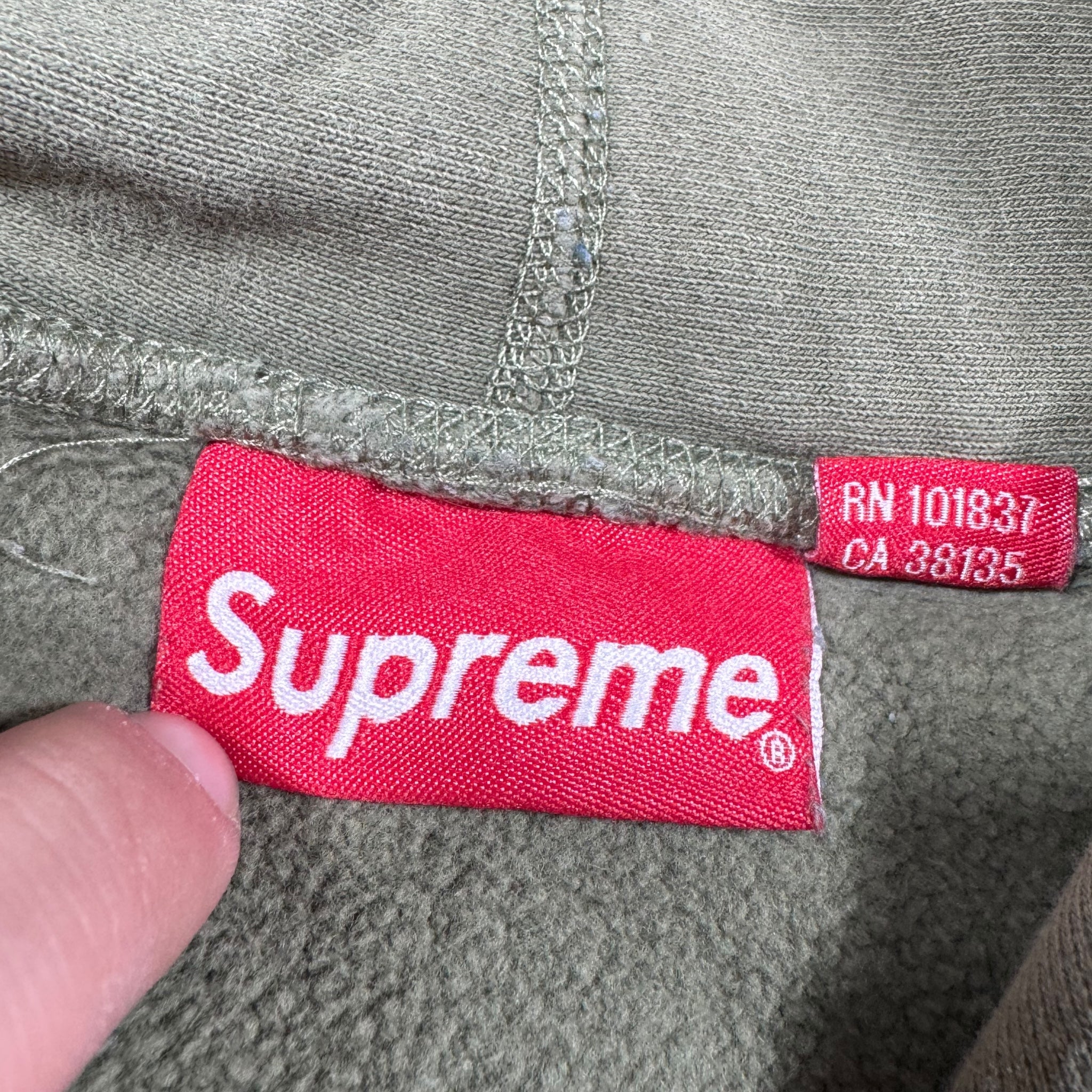 Supreme Sweatshirt (M)