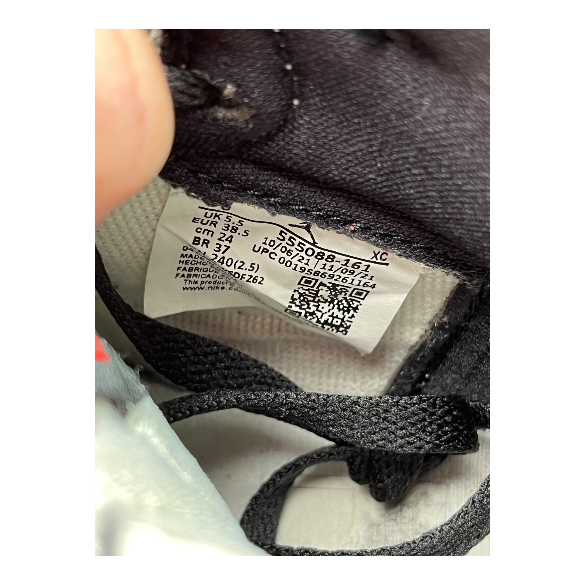Jordan 1 Retro High Heritage (38.5EU)