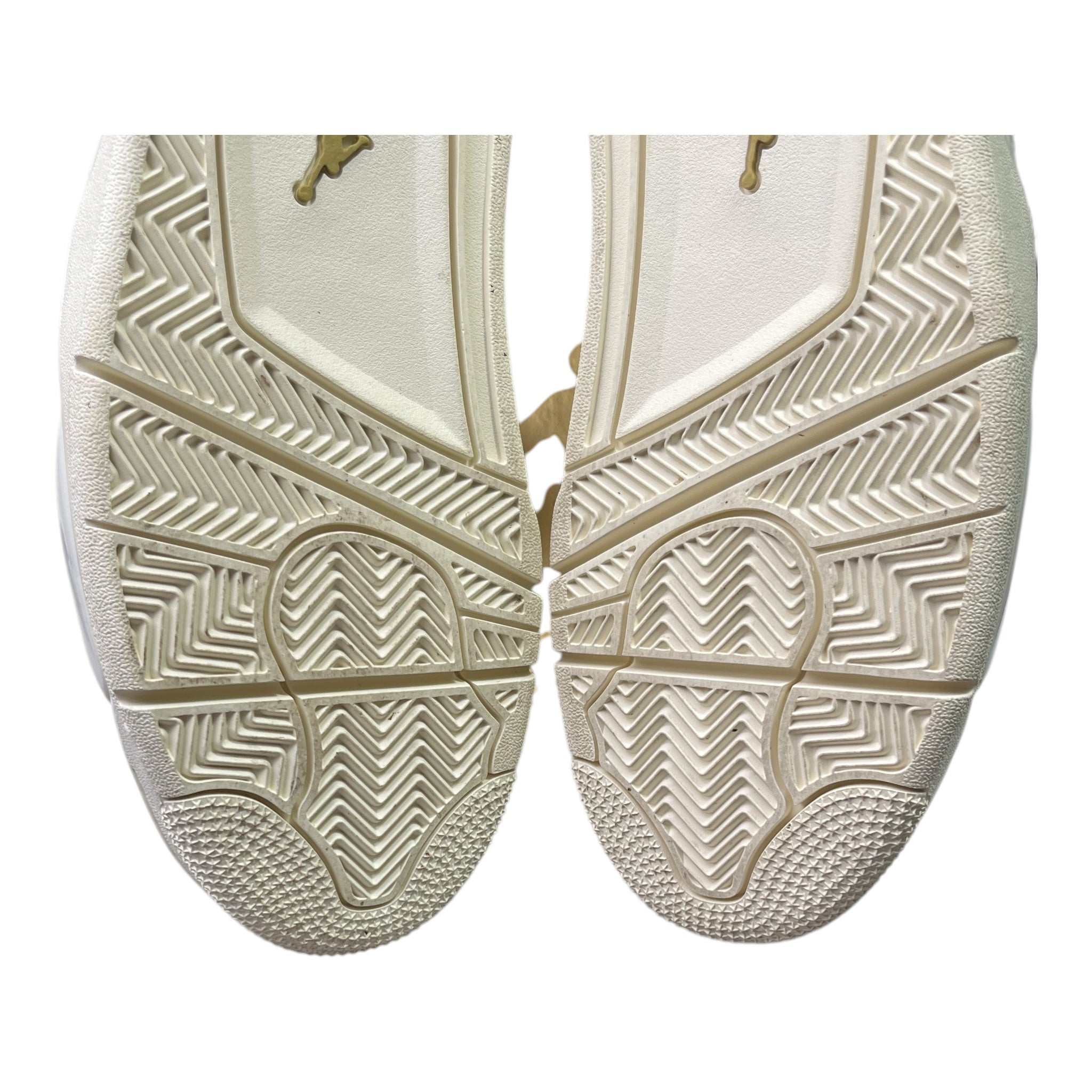 Jordan 4 Retro Metallic Gold (43EU)