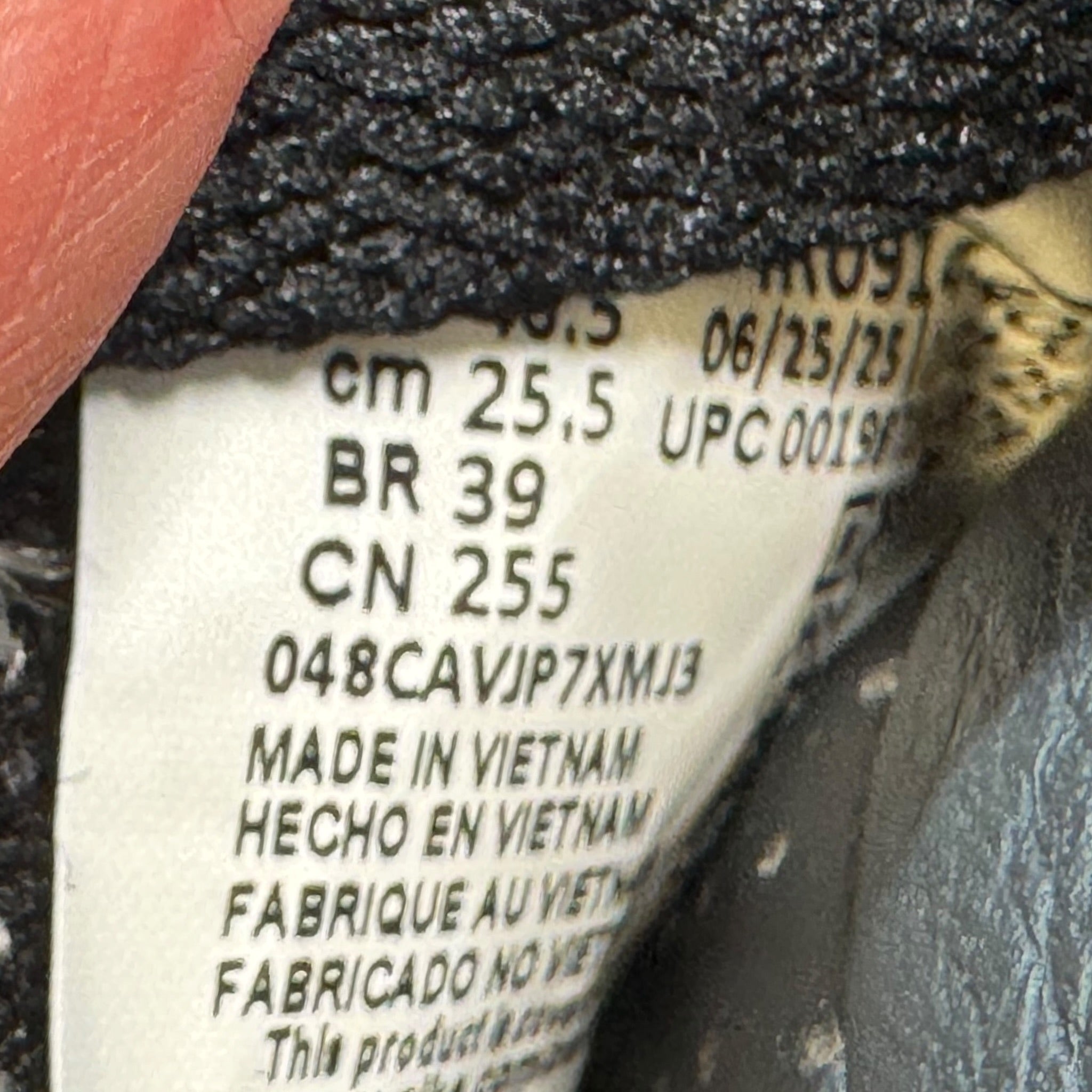 Jordan 3 Lévis DS (40.5EU)