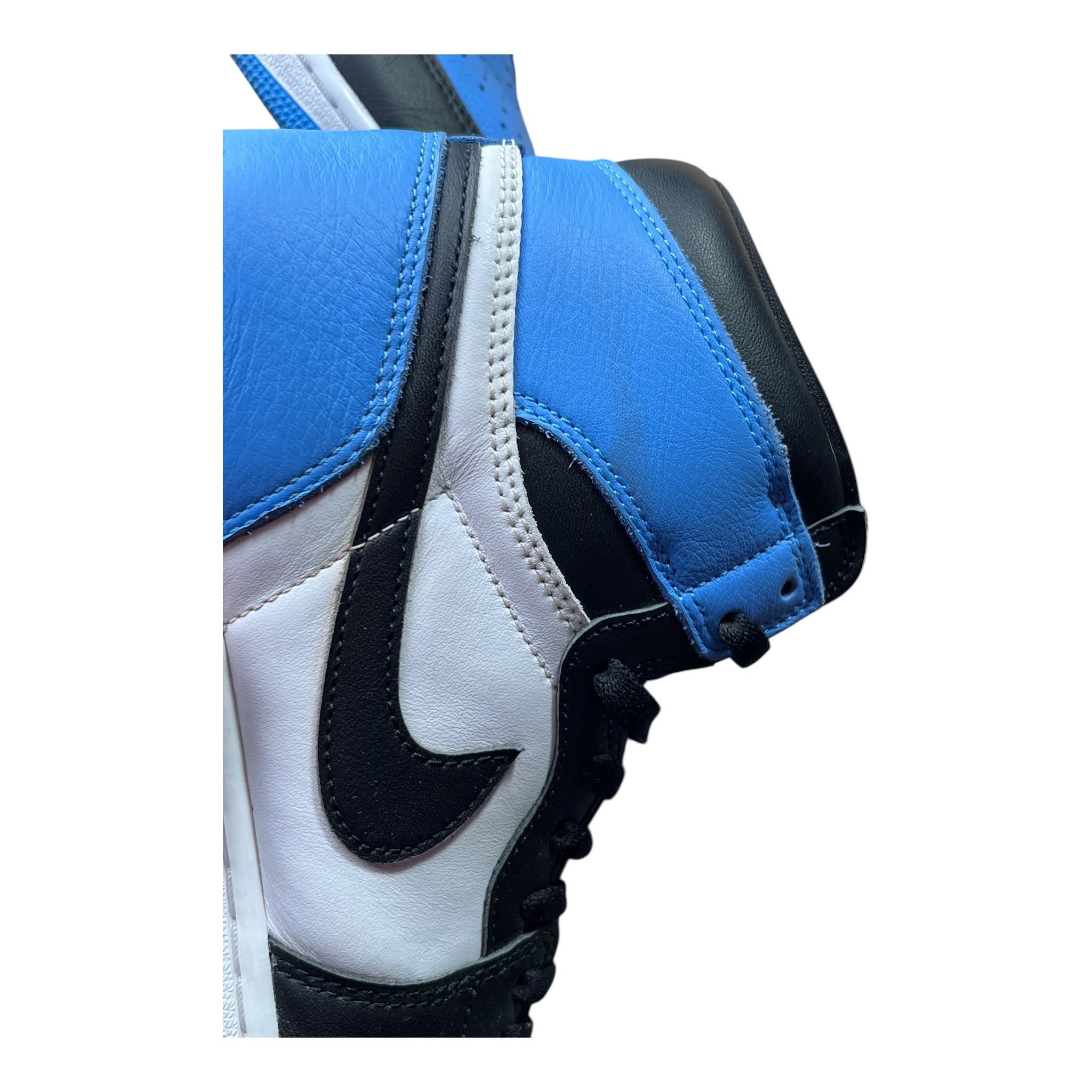 Jordan 1 Retro High OG UNC Toe (44EU)