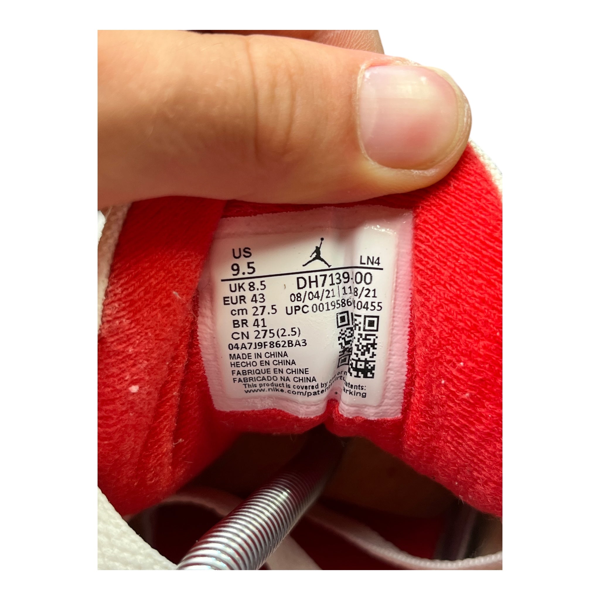 Jordan 3 Retro Muslin (43EU)