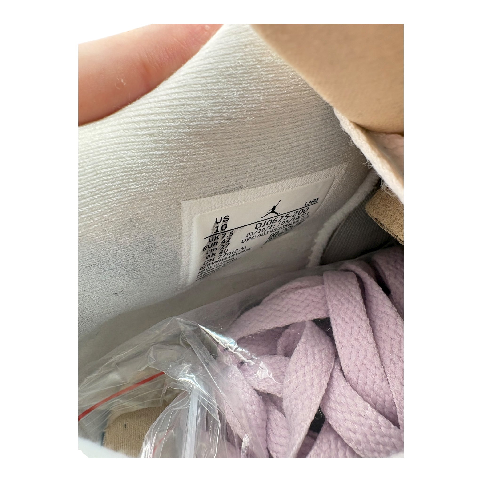 Jordan 4 shimmer (42EU)