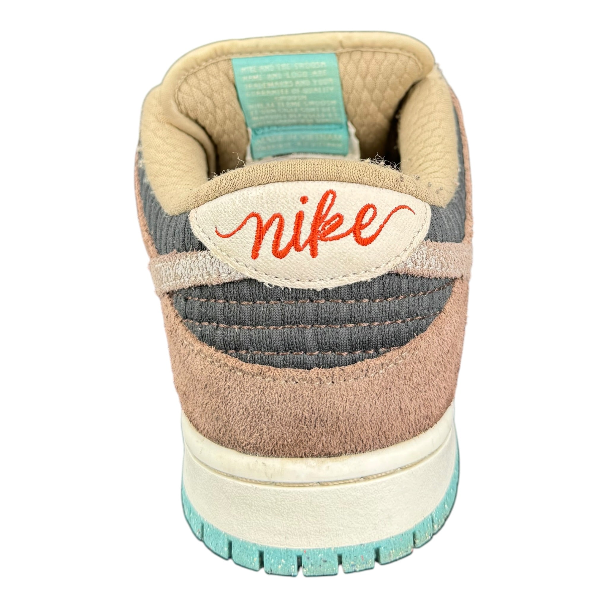 Dunk SB Low Big Money Saving (44EU)