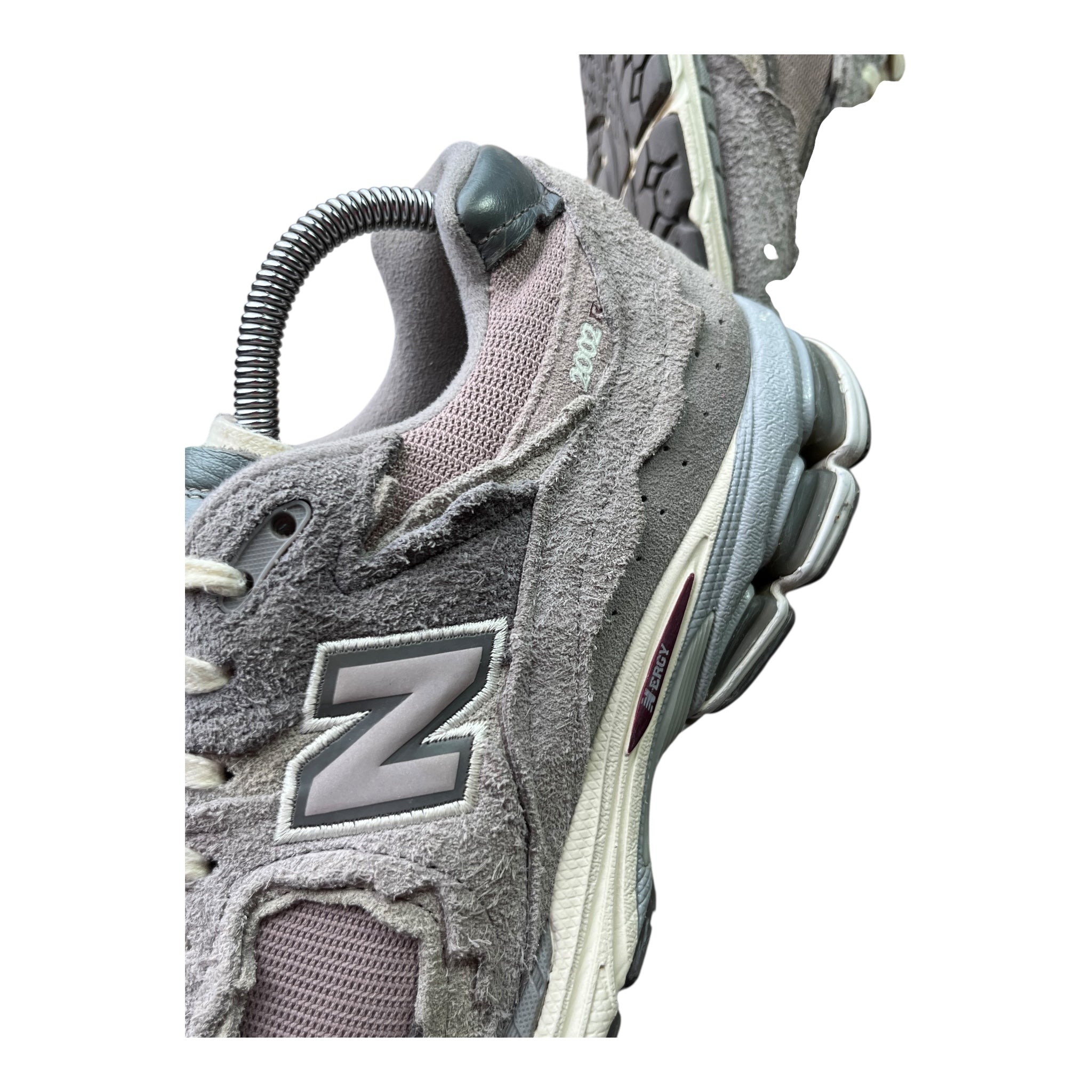 New Balance 2002R Protection Pack Neujahr Dusty Lilac (42EU)