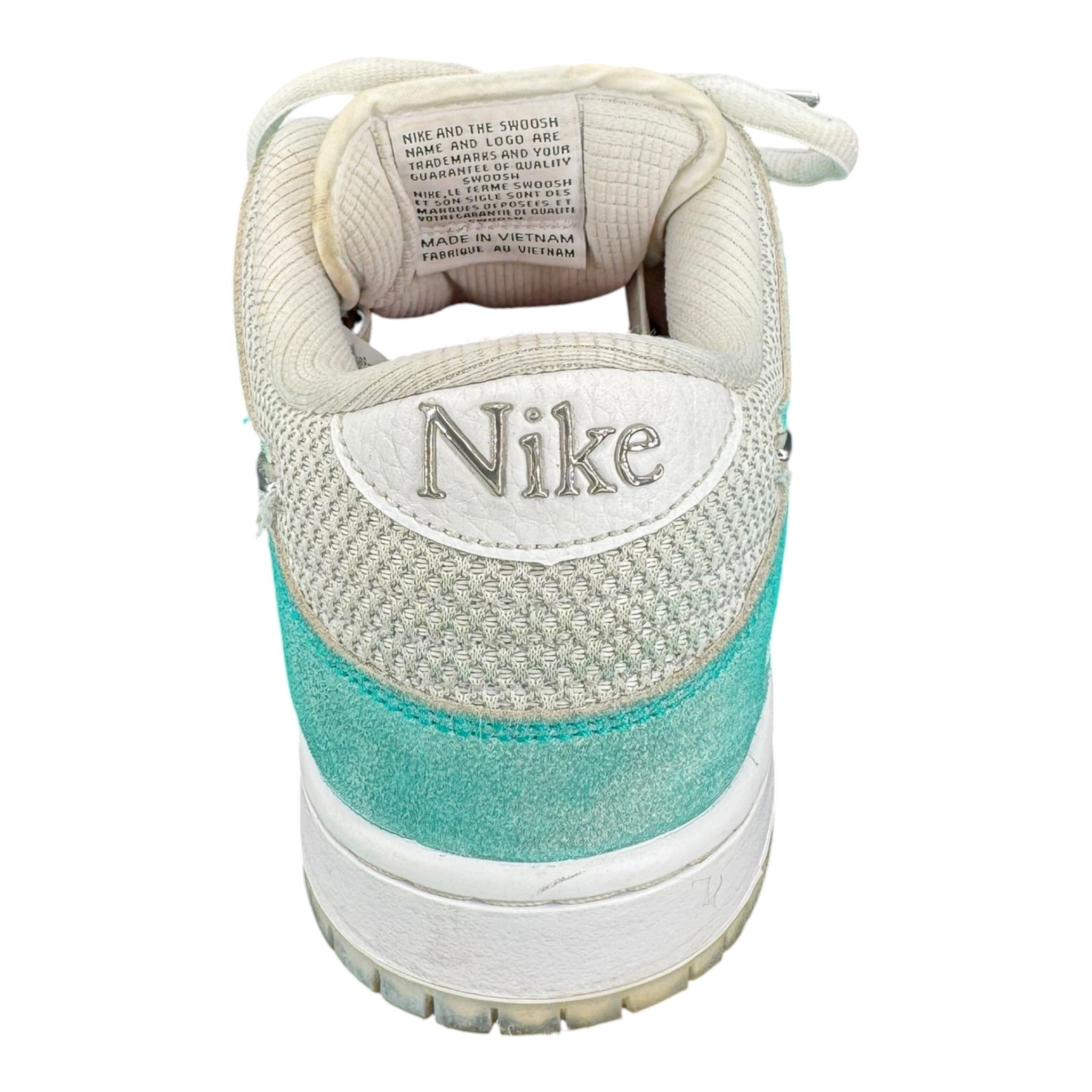 Dunk SB Low April (43EU)