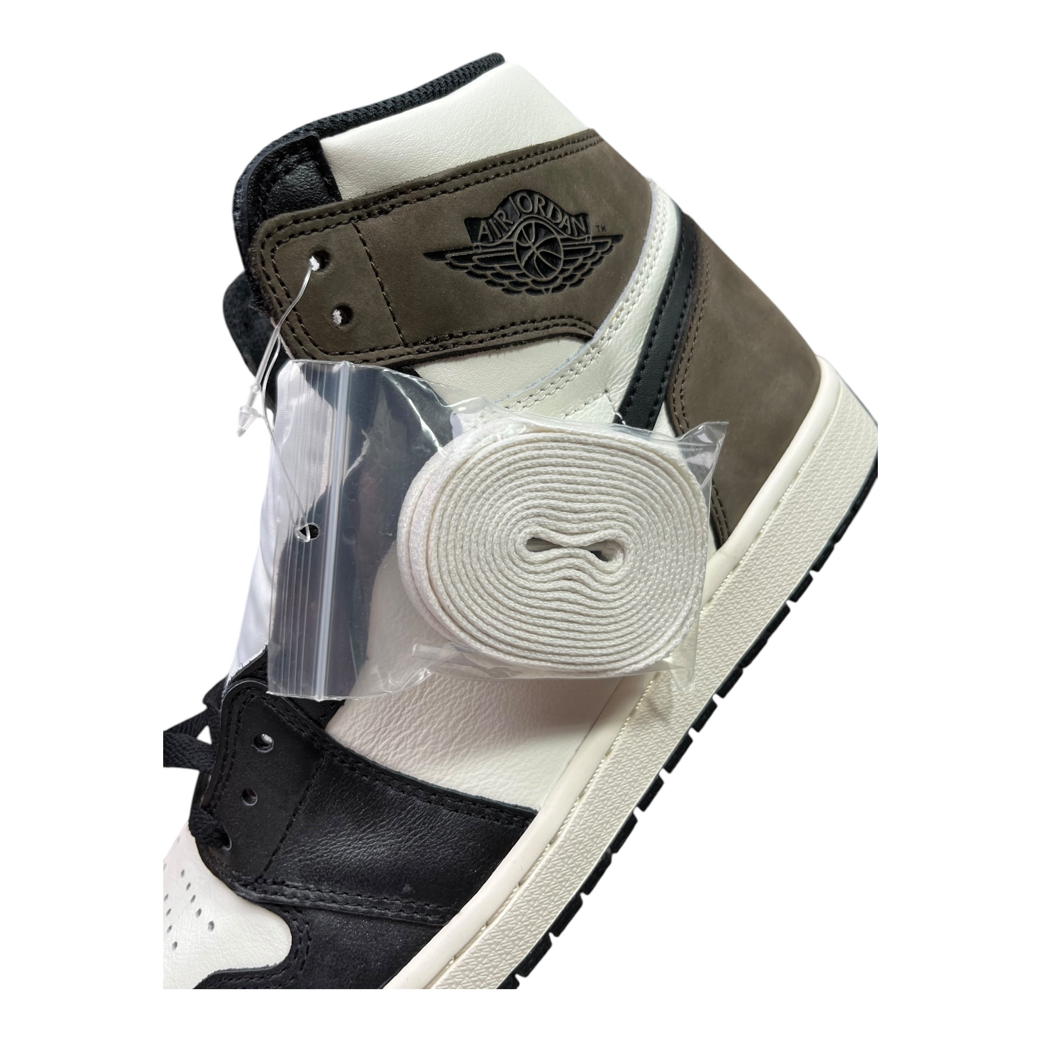 Jordan 1 Retro High Dark Mocha (44EU)