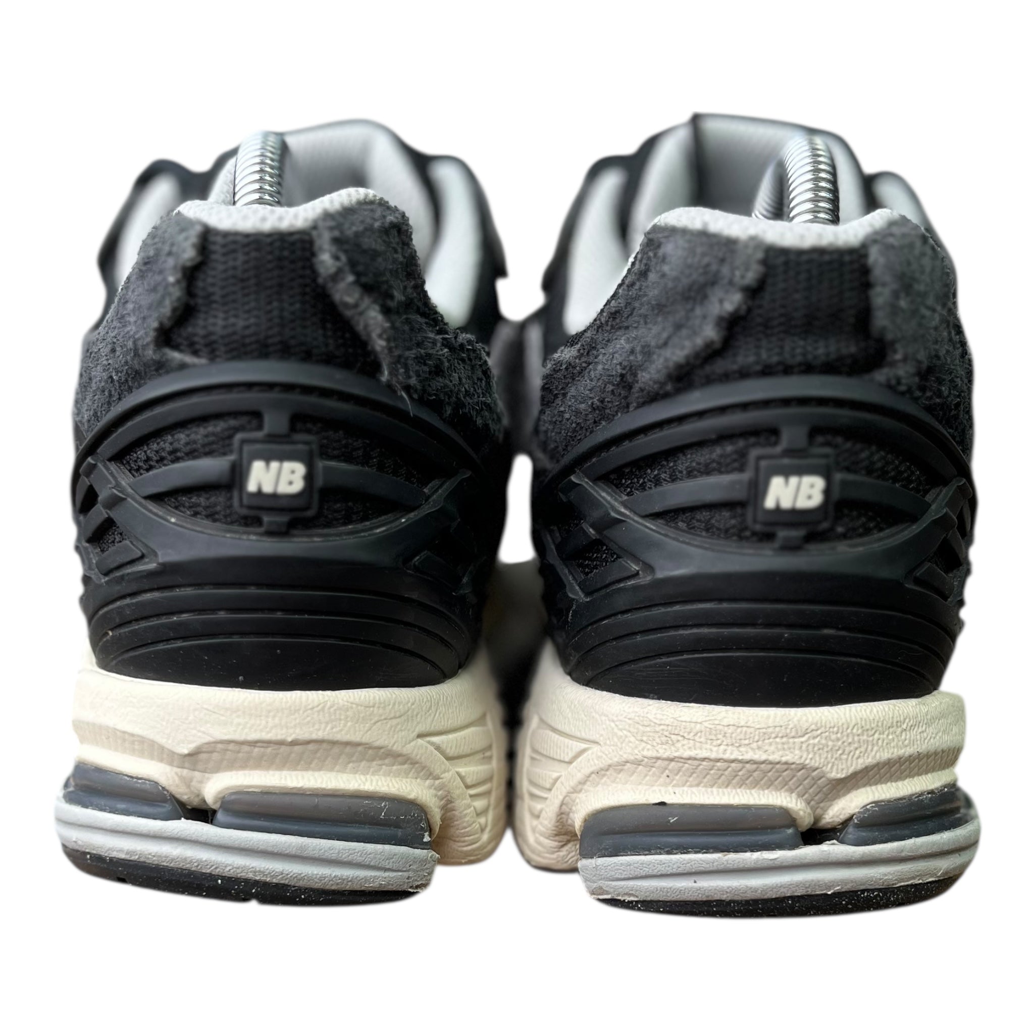 New Balance 1906D Protection Pack Schwarz (44EU)