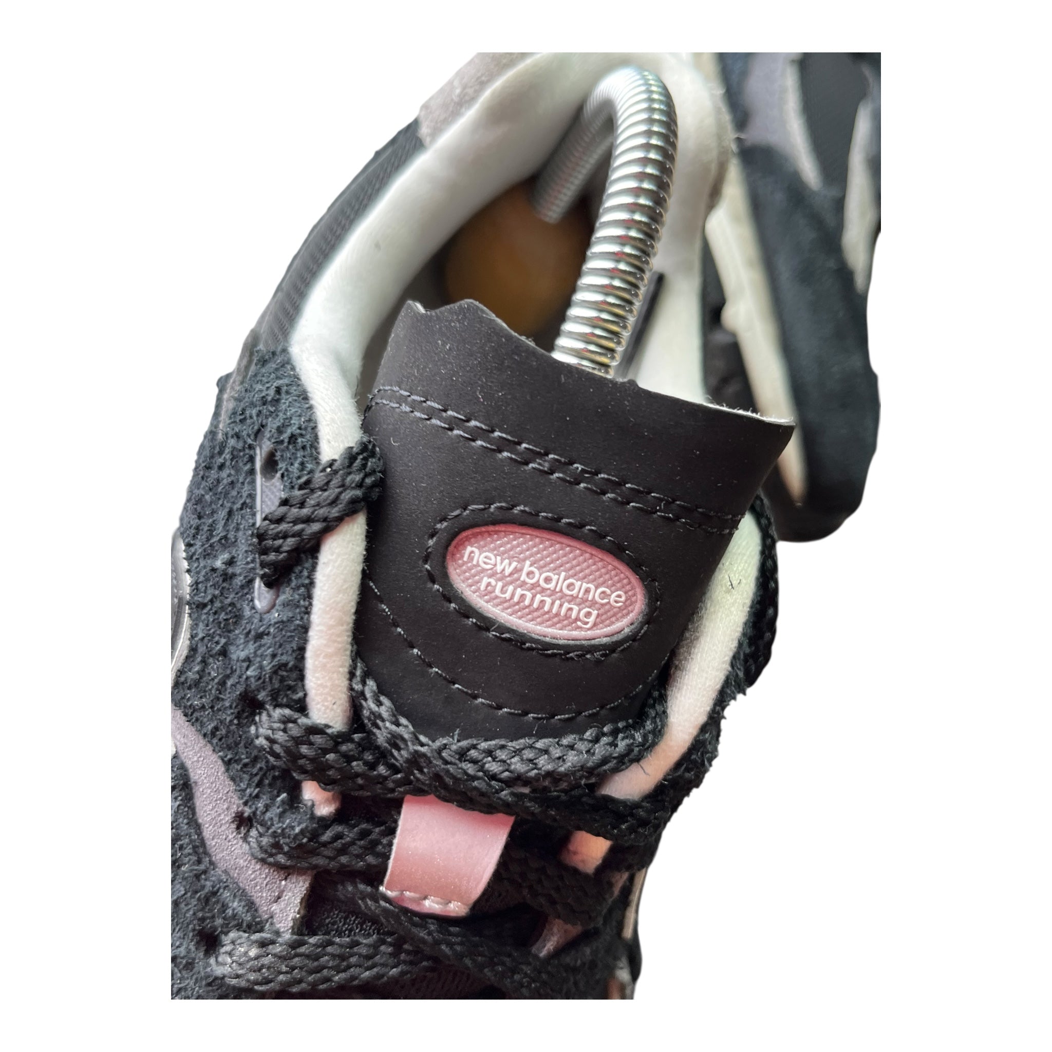 New Balance 2002R Protection Pack Black Grey (40.5EU)