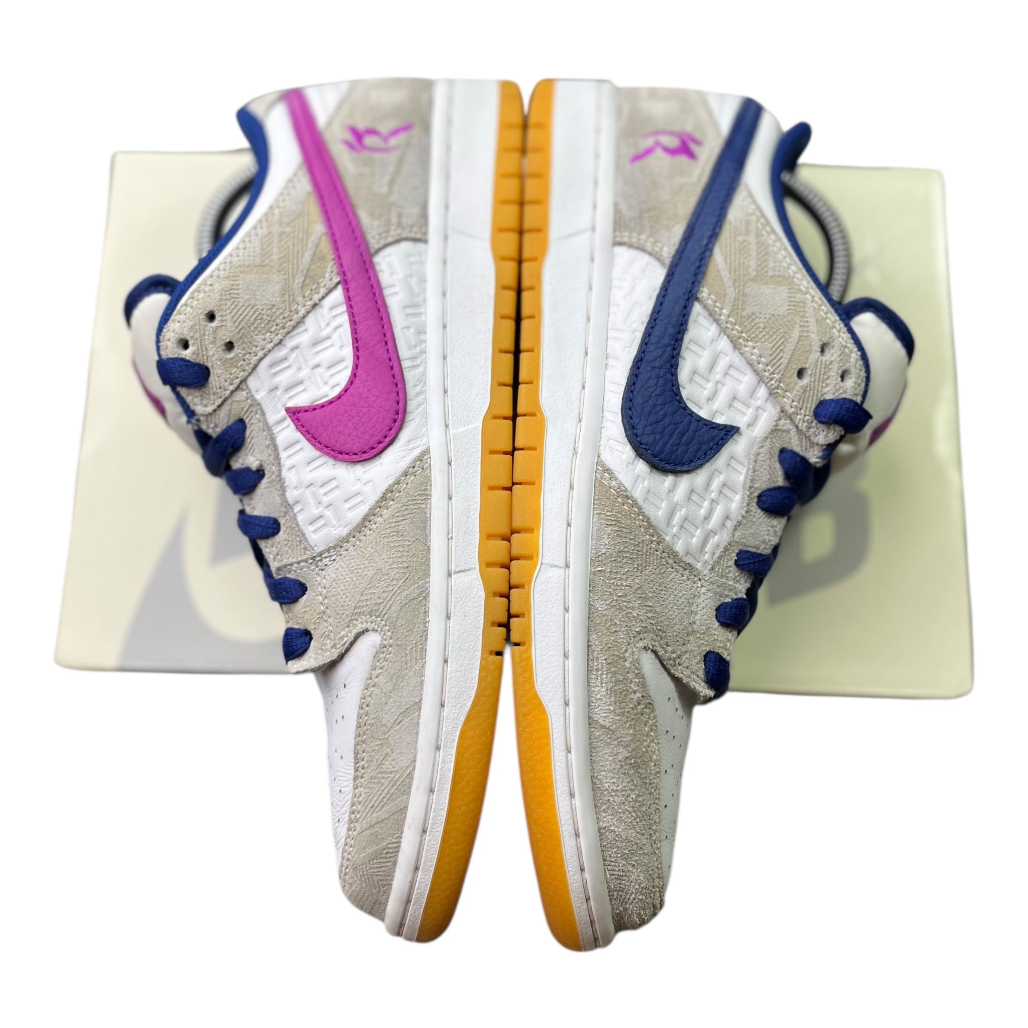 Nike Dunk Low SB Rayssa Leal (42.5EU)
