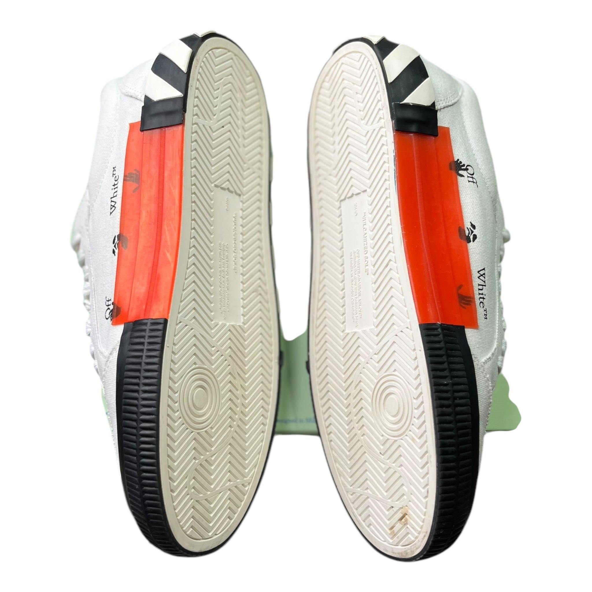 Off-White Vulcanized White Black (44EU)